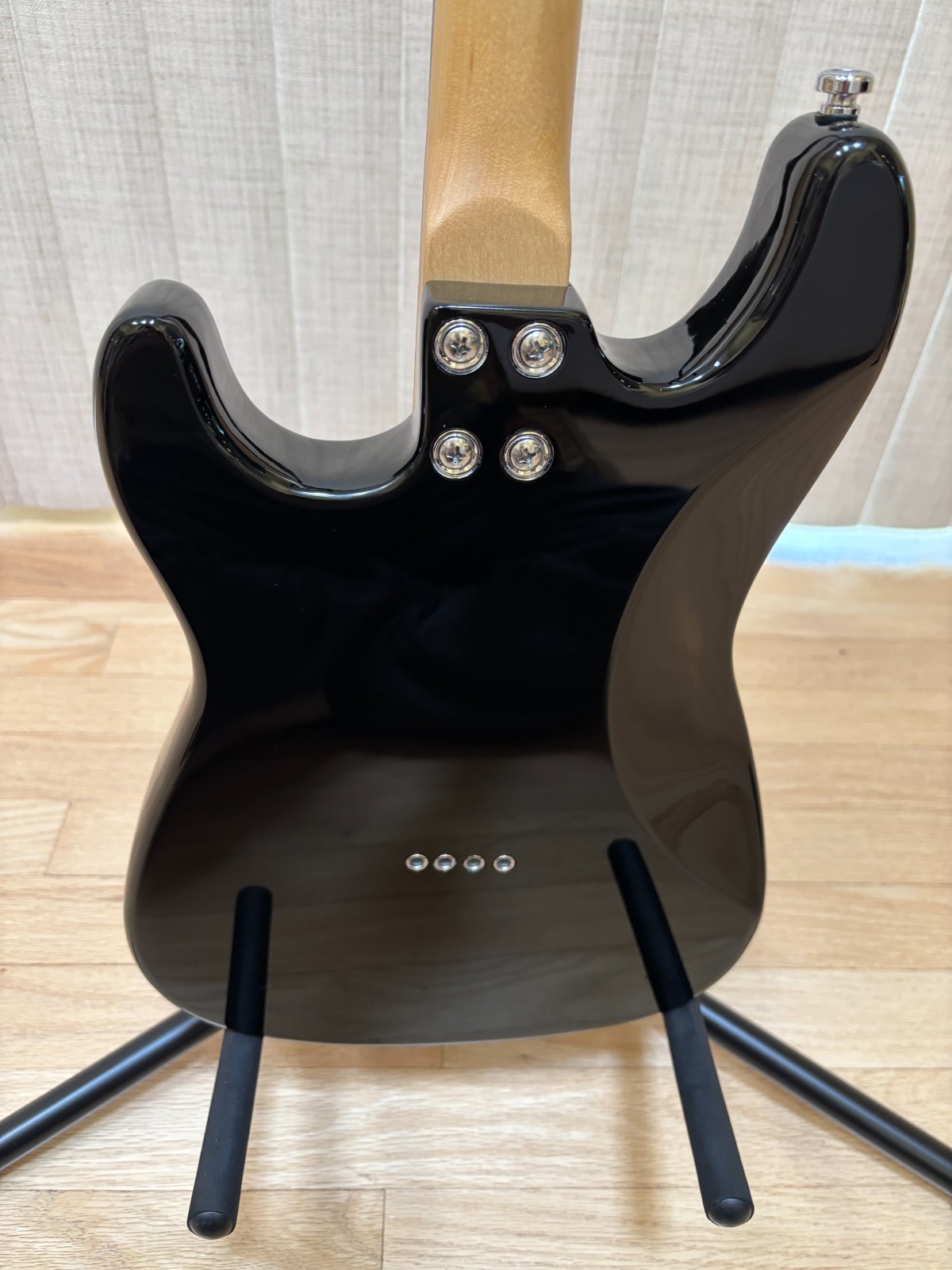 Eastwood Model S Mandola – Sunburst – MINT!