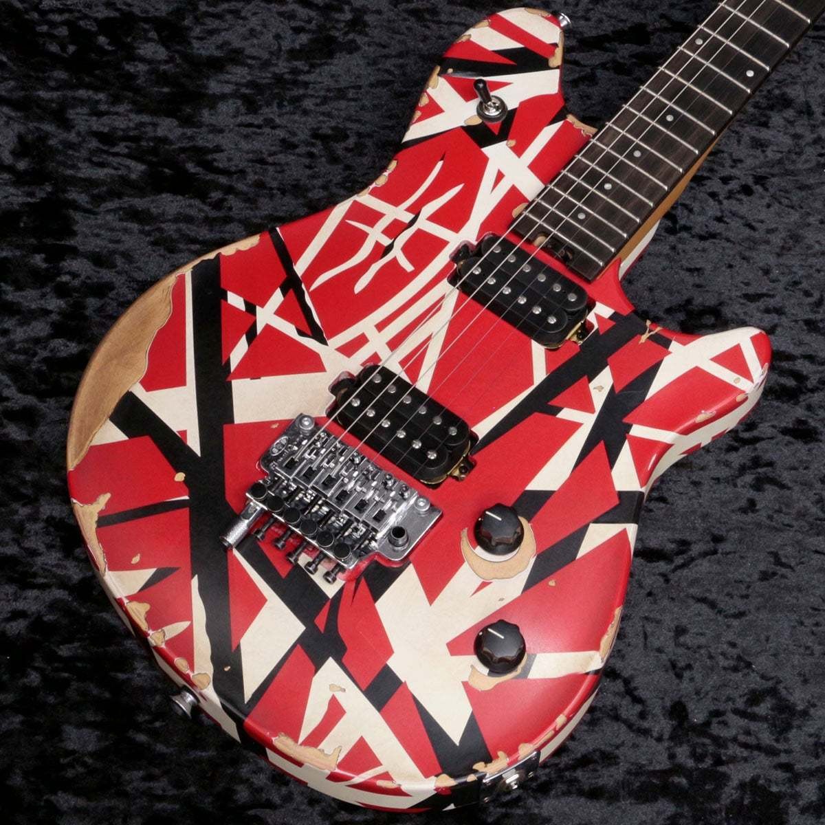 EVH Limited Edition Wolfgang Special Striped Series Ebony FB Red Black and White