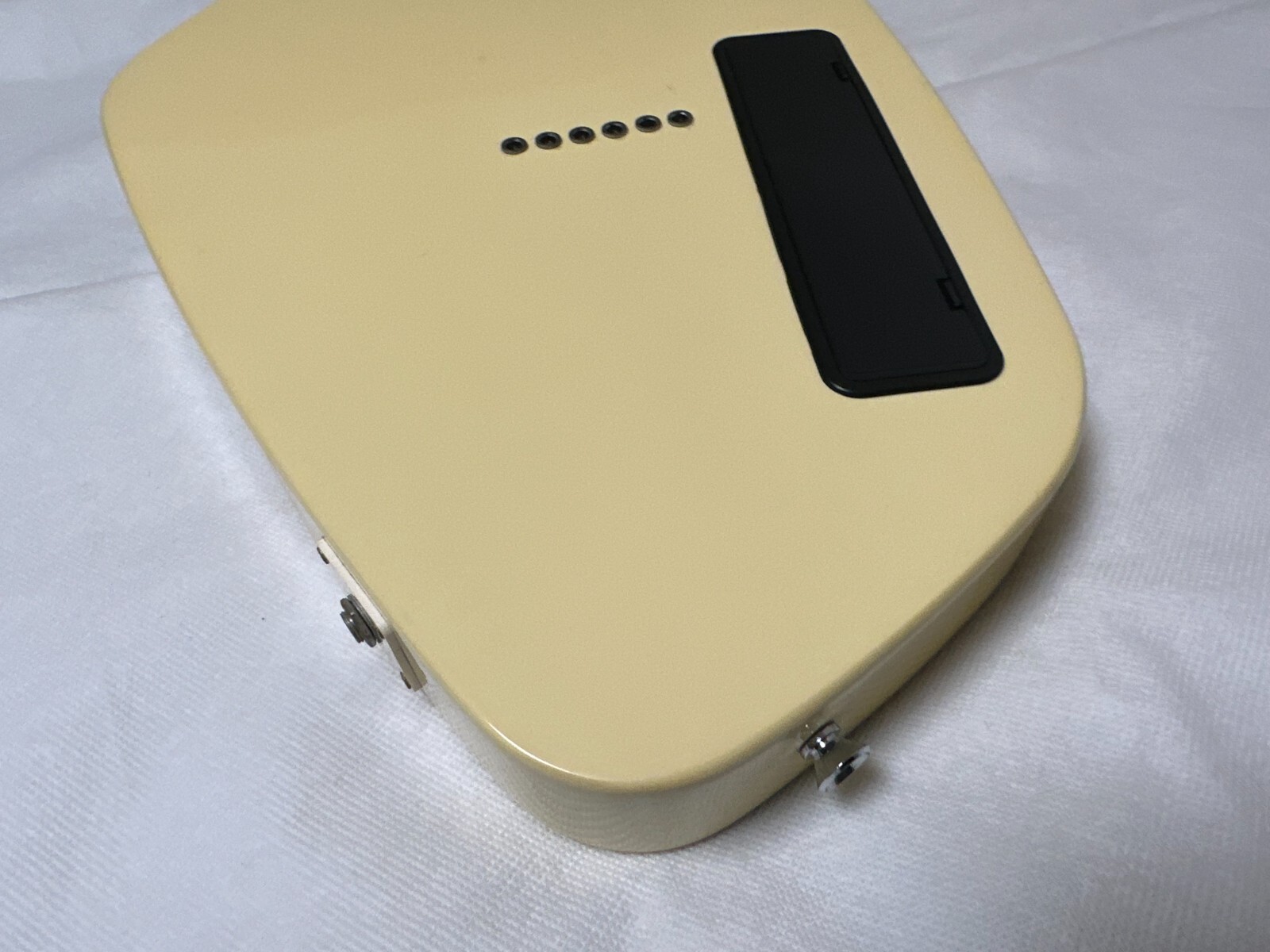 VOX APACHE-2 Phantom Guitar Vintage White Built-in Speaker Battery Drive