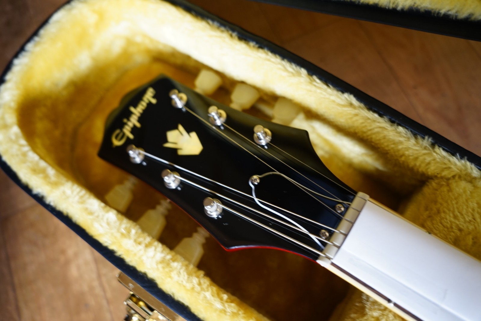 Epiphone Joe Bonamassa 1962 ES-335 Sixties Cherry Brand New