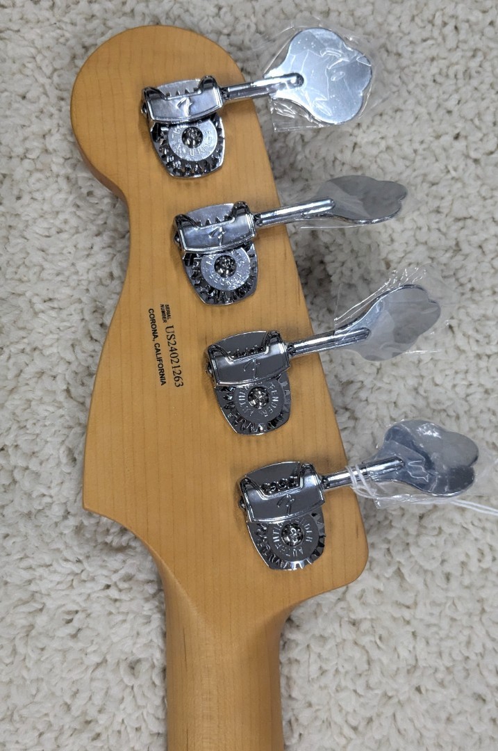 Fender American Ultra II Precision Bass®, Maple Fingerboard, Ultraburst +HS Cas