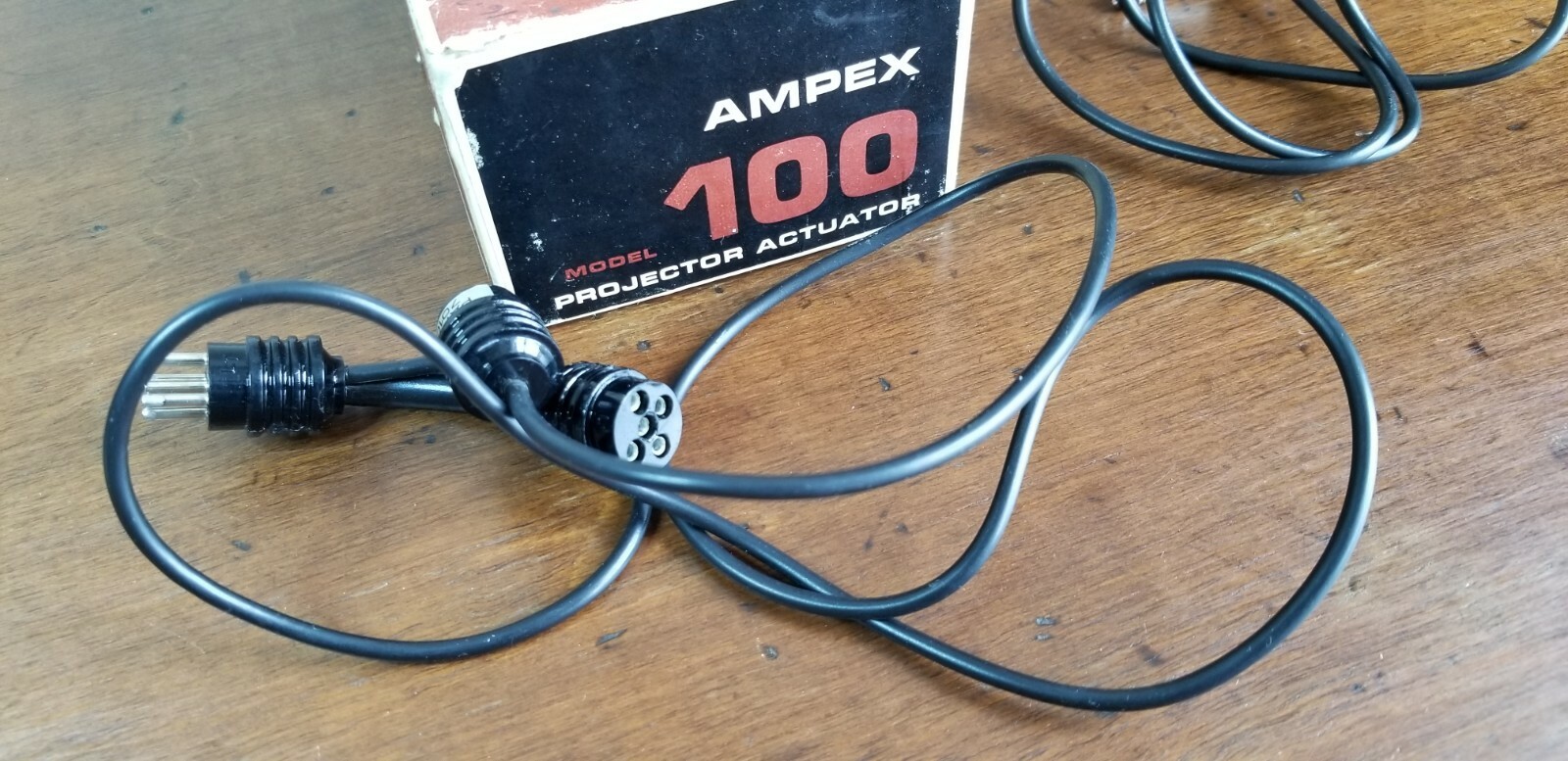 Ampex 100 Projector Actuator works Ampex 2000 series reel-to-reel Kodak carousel