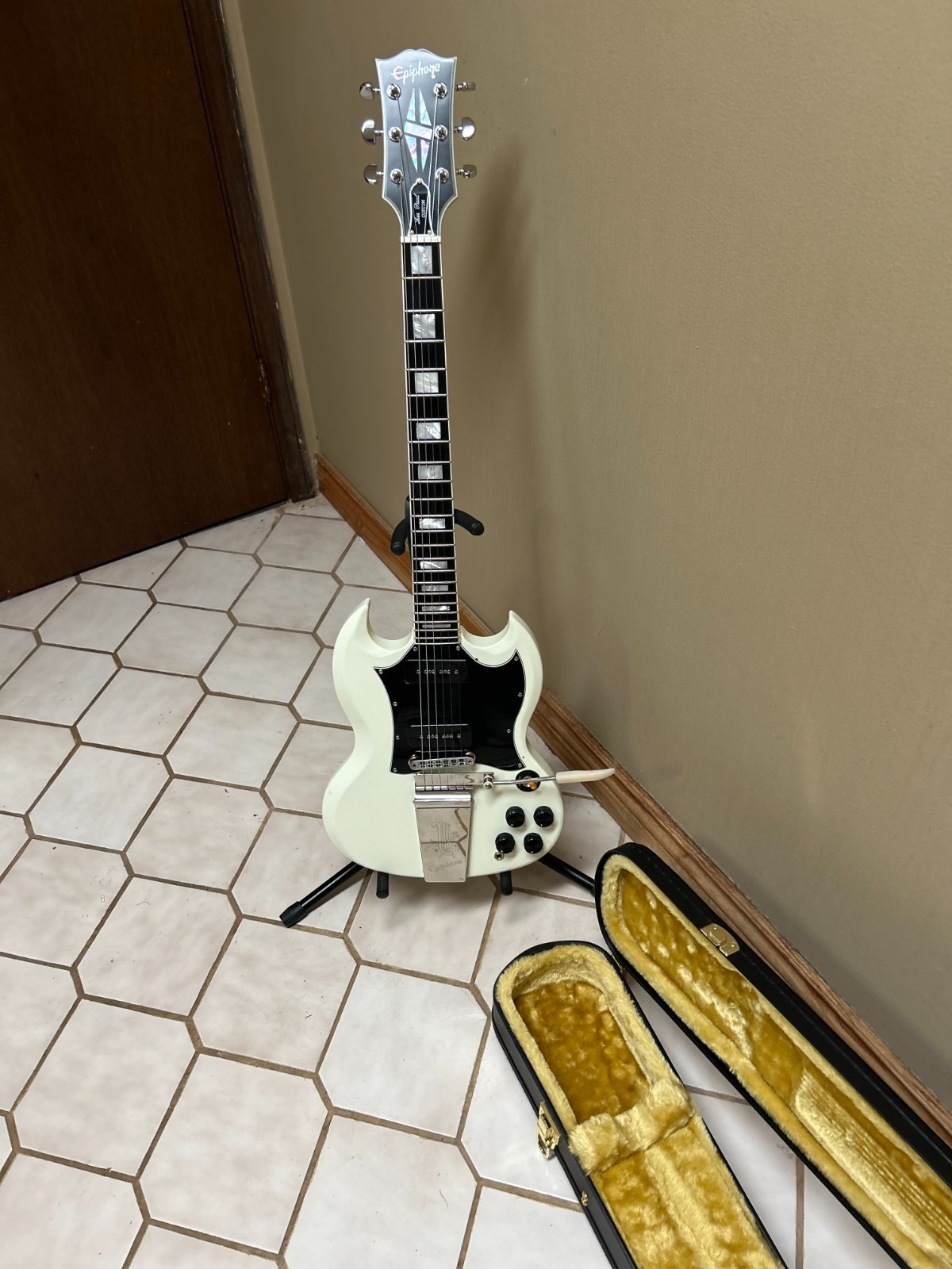 EPIPHONE INSPIRED BY GIBSON CUSTOM SG WITH GIBSON P-90S 2023