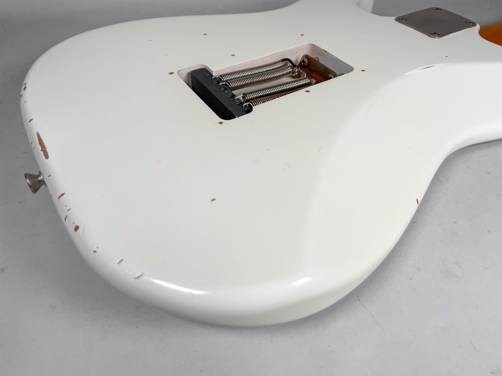 2006 K-Line S-Type #009 Stratocaster Style Olympic White Relic w/HSC