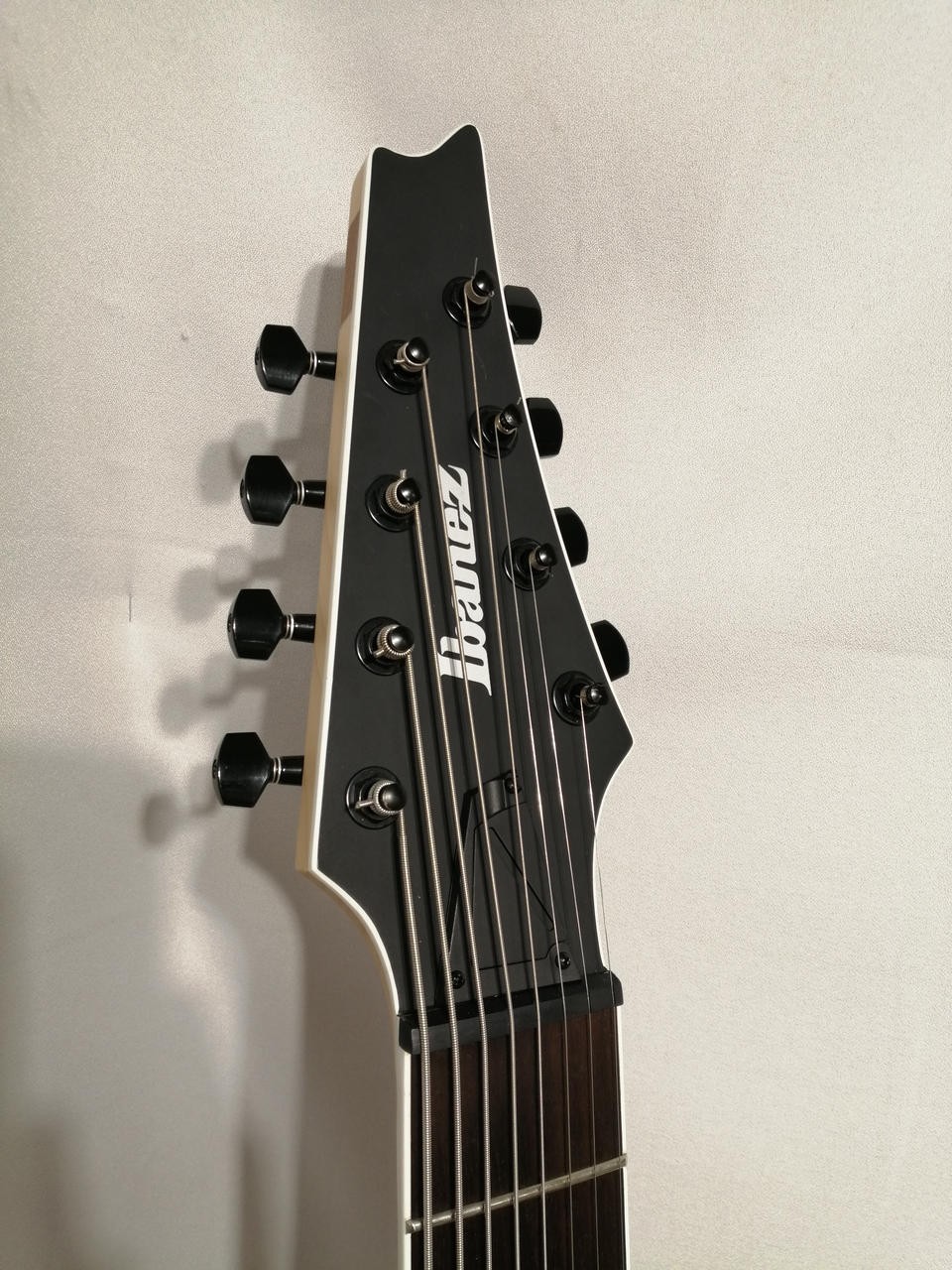 [IBANEZ] RG8EX Used Meranti body Walnut neck Jatoba fingerboard 8 string Black