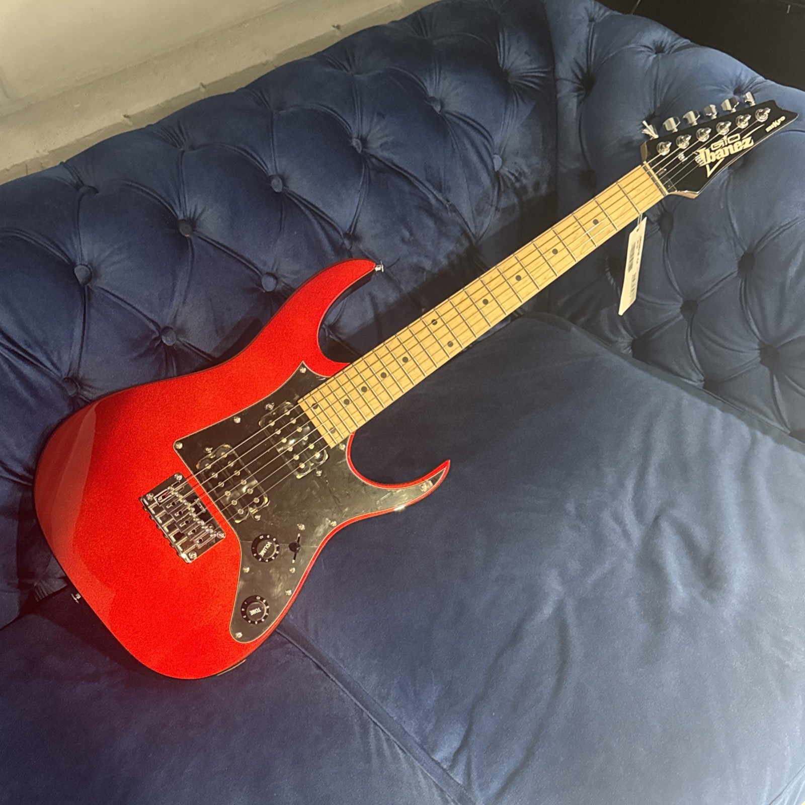 Ibanez GRGM21M Right-Handed Electric Guitar – Candy Apple