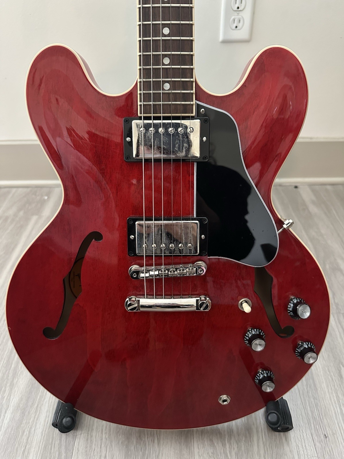 Gibson ES-335 Semi-Hollow Electric Guitar 60’s Cherry + Orange Crush 20RT Amp