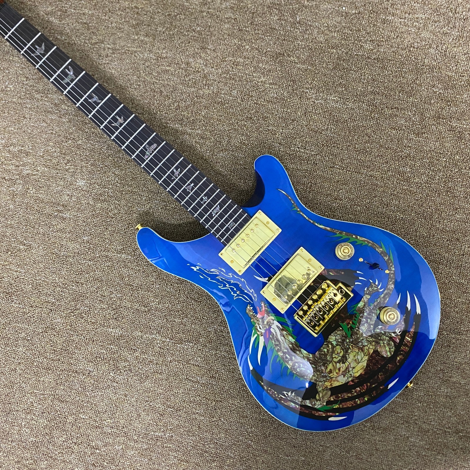 6-string PRS electric guitar, gold hardware, gold hardware, fast shipping