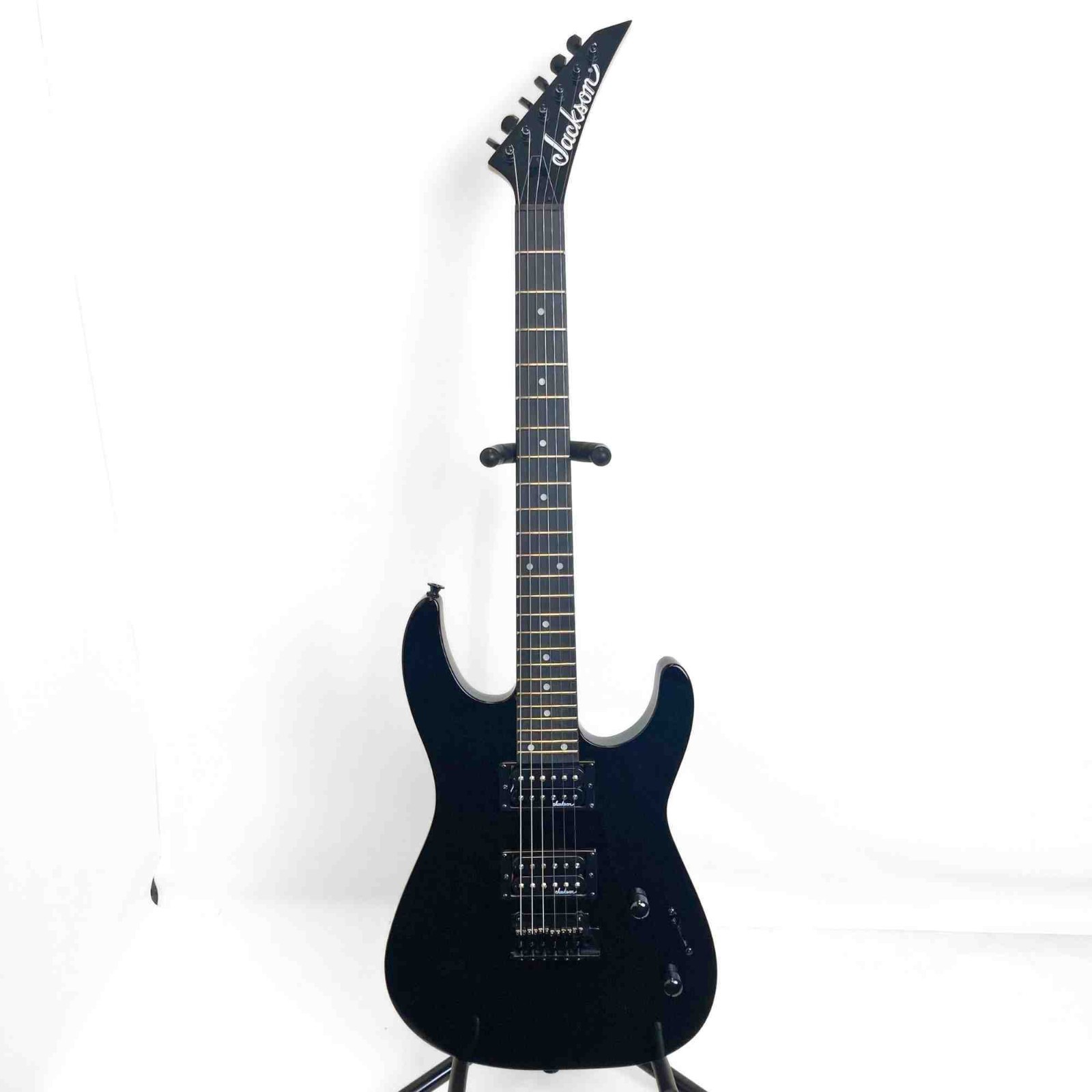 Jackson JS Series JS12 Dinky with Amaranth Fretboard – Gloss Black – 2910112503