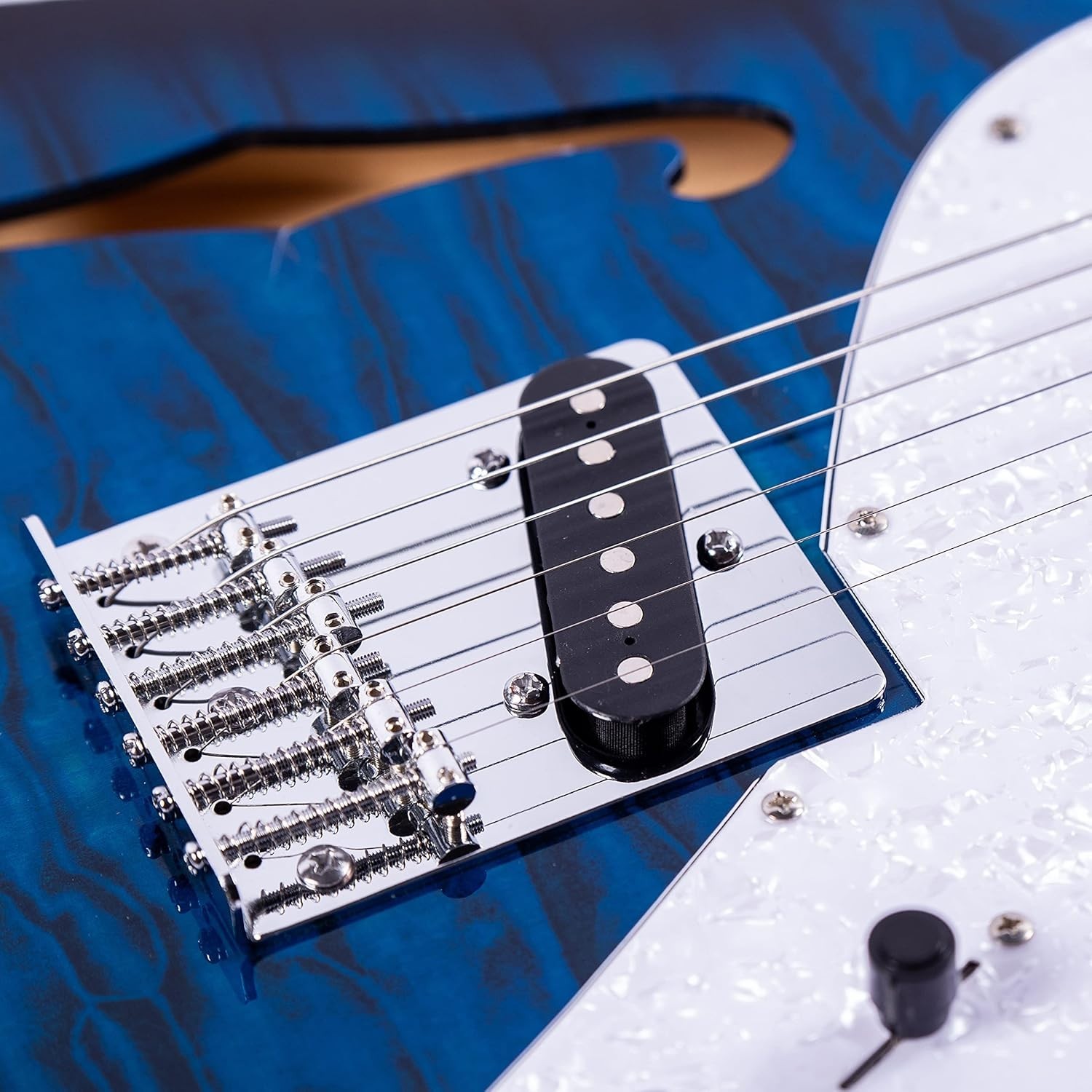 Artistic Maple Finish Semi-Hollow Electric Guitar/-