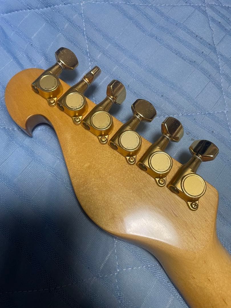 Bill Lawrence Salmon Model Mini Guitar Bcor-Mb