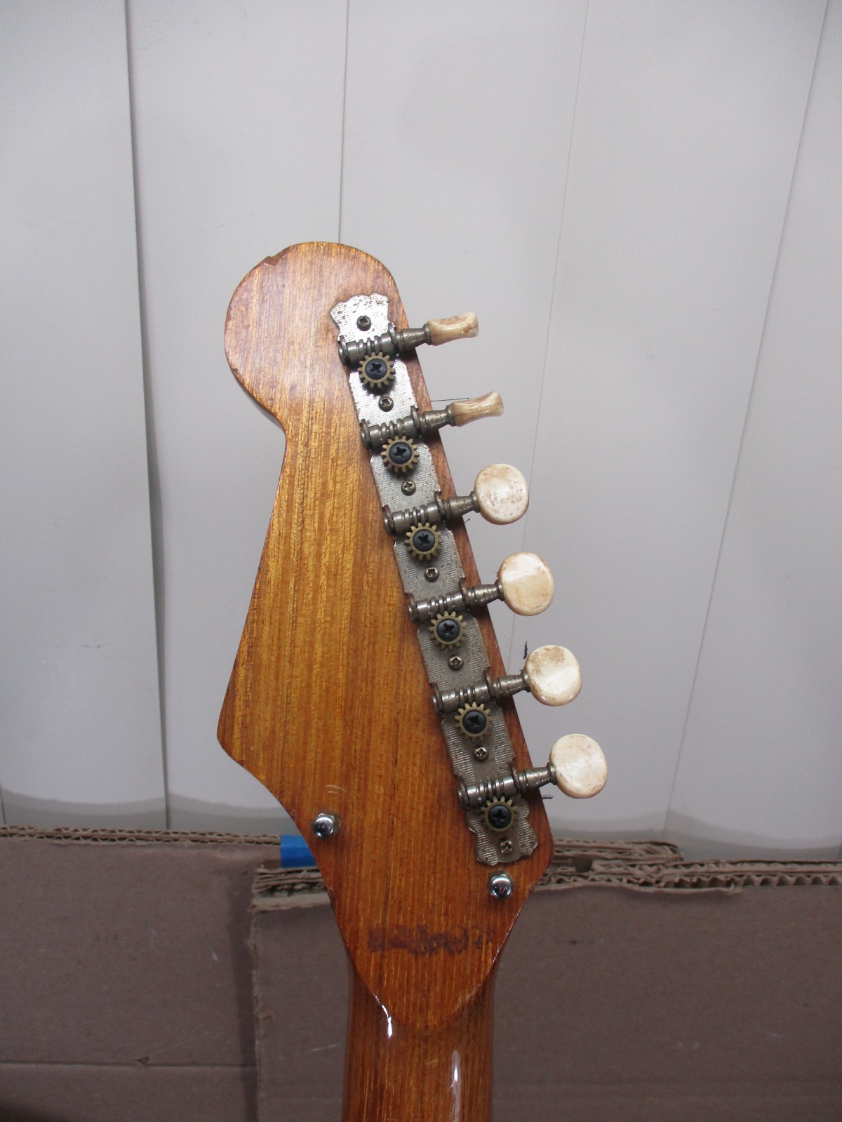 Vintage 1970’s Kay Teisco ET-200 Electric 6-String Guitar Sunburst with Whammy