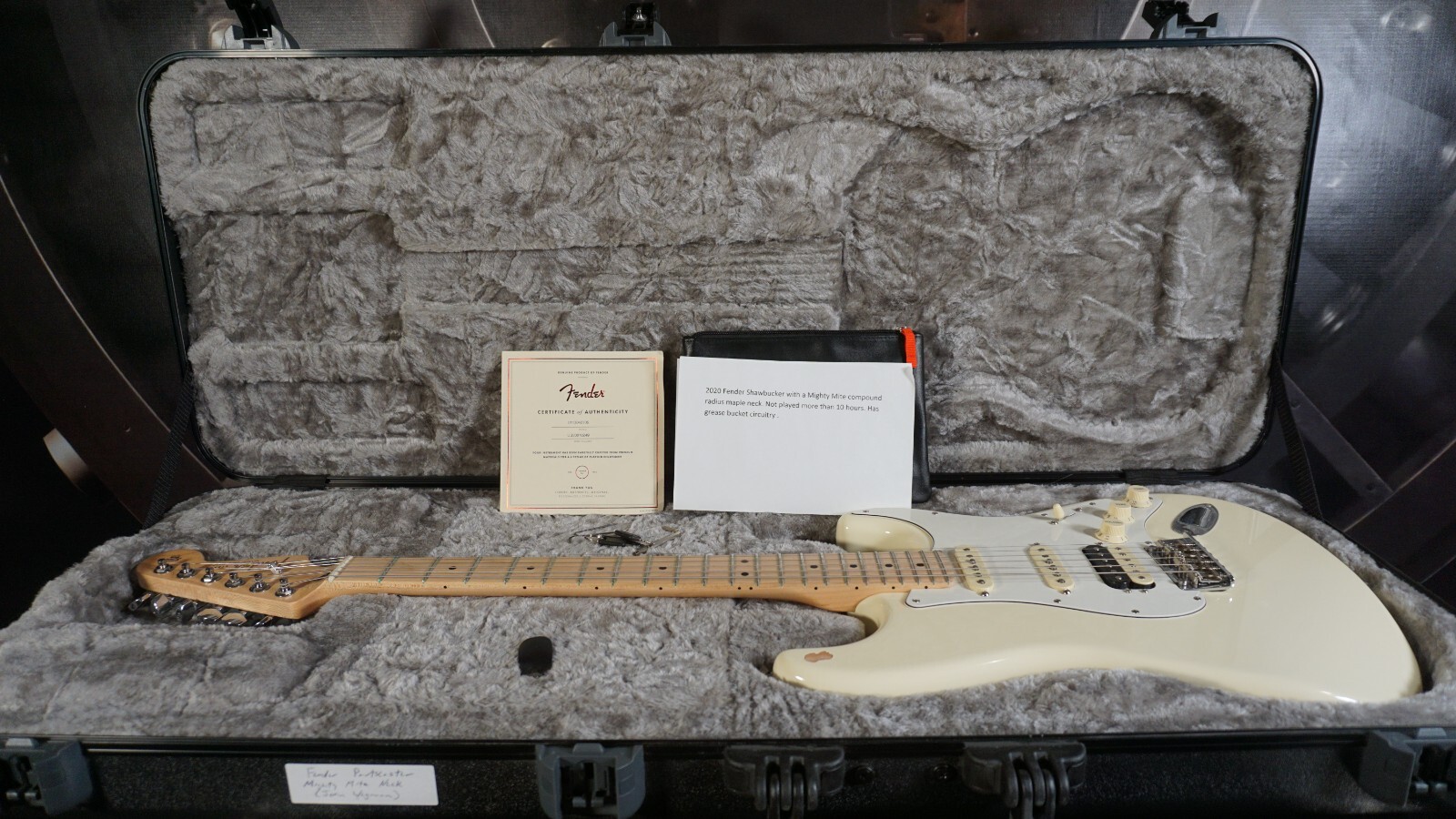 Fender Partscaster – White HSS w/ Shawbucker Body & Nice Fender Hard Case