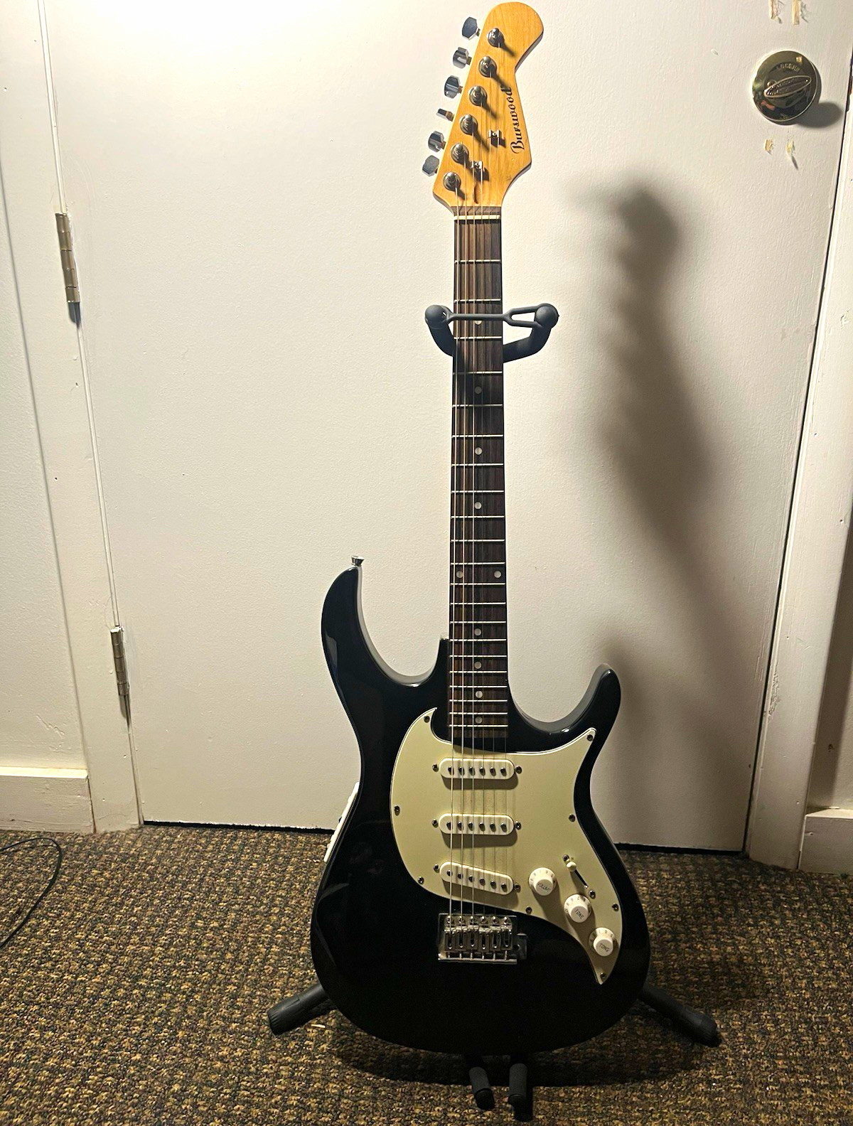 Burswood Strat Style Black Solid Body 4/4 6-String 21-Fret RH Guitar