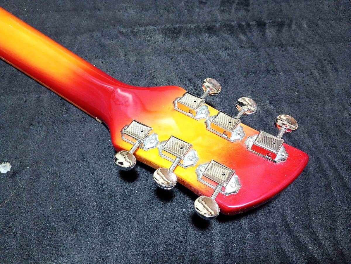Beatles Rose Morris Spec 325 Rickenbacker Type