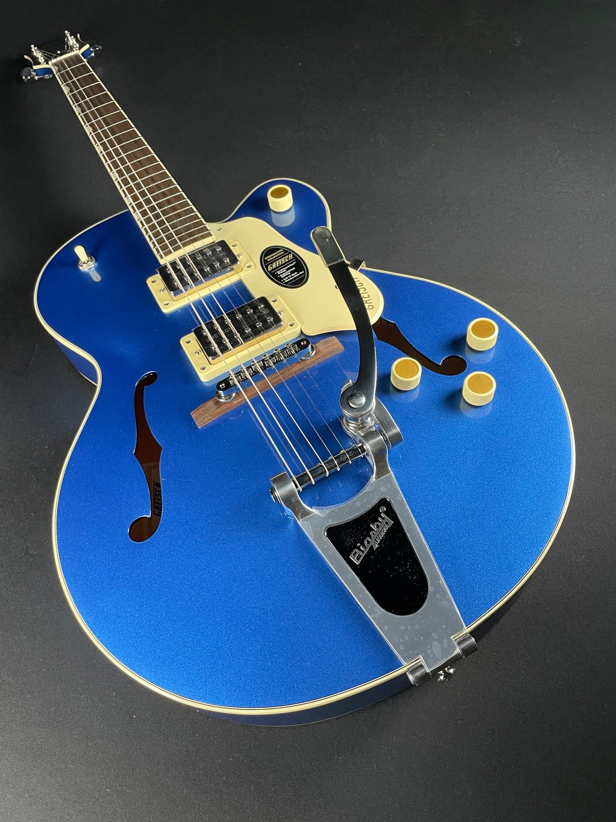 Gretsch G2420T Streamliner Hollow Body with Bigsby – Fairlane Blue