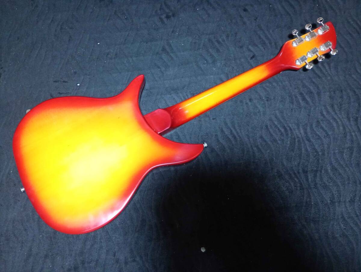 Beatles Rose Morris Spec 325 Rickenbacker Type