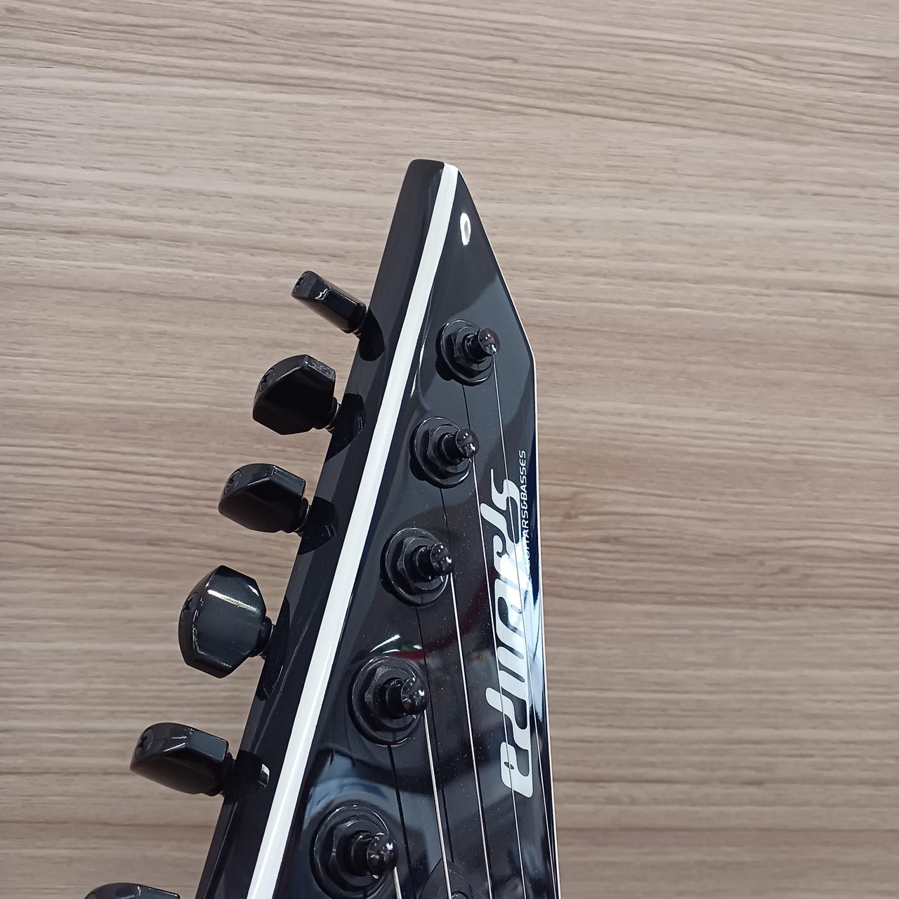 ESP E-HORIZON-I Electric Guitar W/Gig Bag Tremolo Arm Shipping From Japan