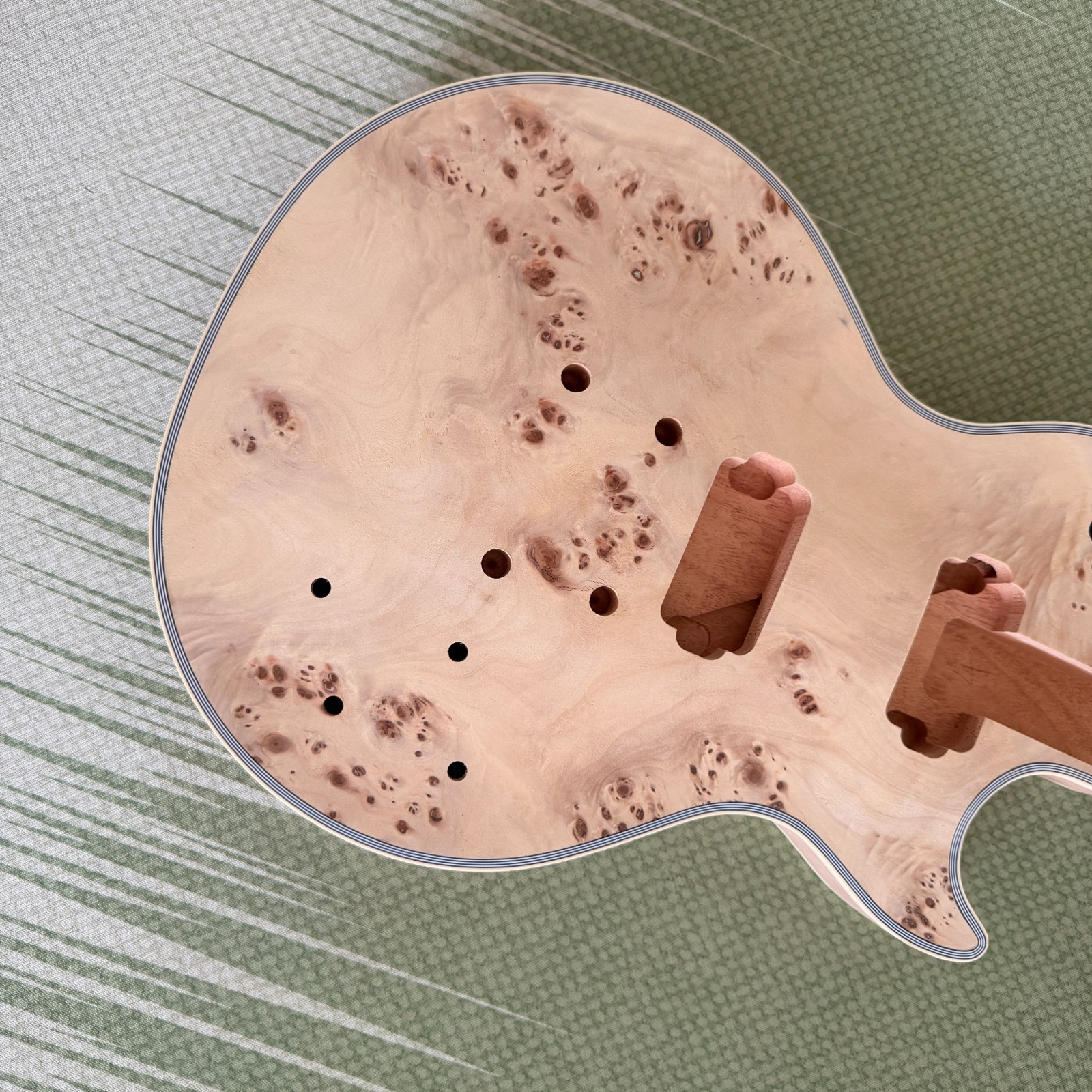Unfinished 6-string L P DIY Electric Guitar Kit Burl Top Mahogany Neck GD part
