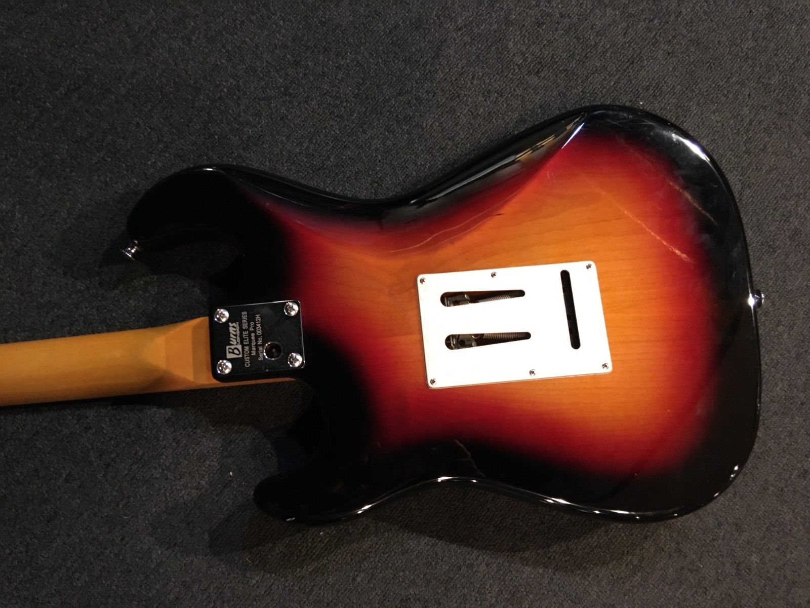 No.042726 Discontinued! Burns London Marquee Pro SB/R EX