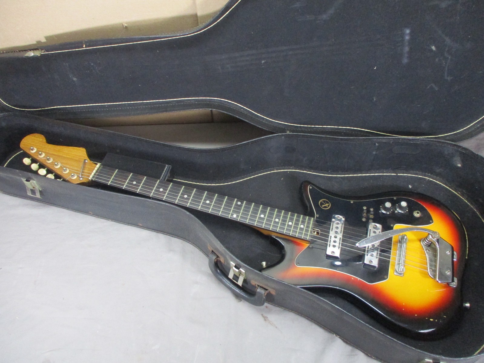 Vintage 1970’s Kay Teisco ET-200 Electric 6-String Guitar Sunburst with Whammy