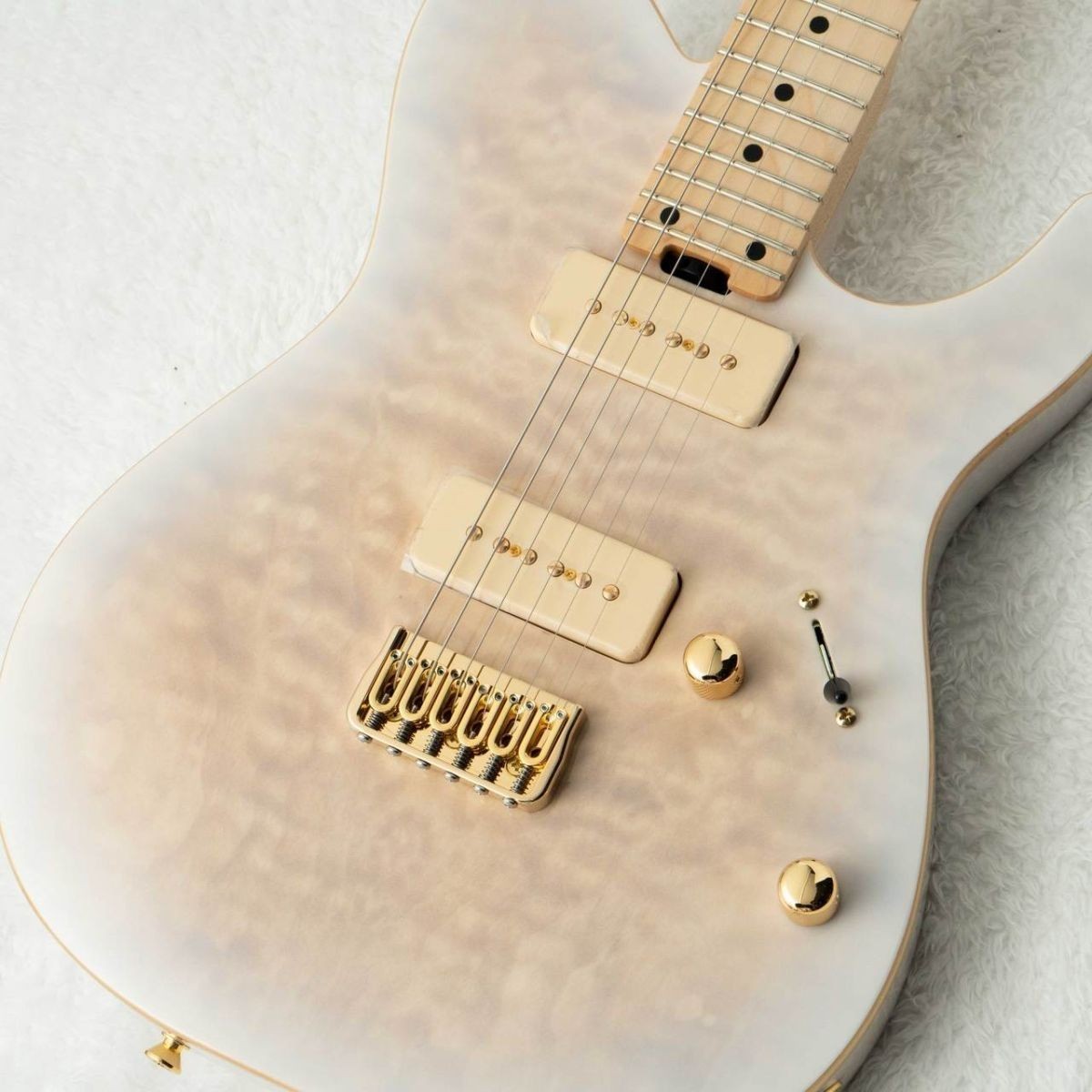 SCHECTER / KR-24-P90-FXD -Blonde w/Gold Parts Limited Model