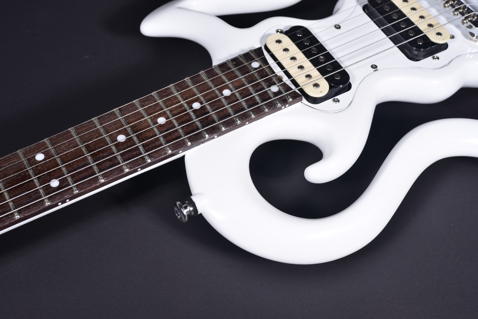 Electric Guita, 100% full carbon fiber electric guitar very top sound quality