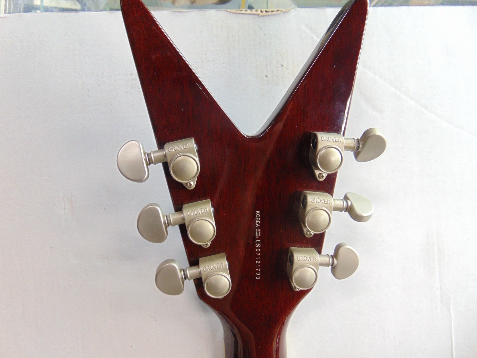 Dean ML Exotic Burl Top Electric Guitar With Hard Shell Case