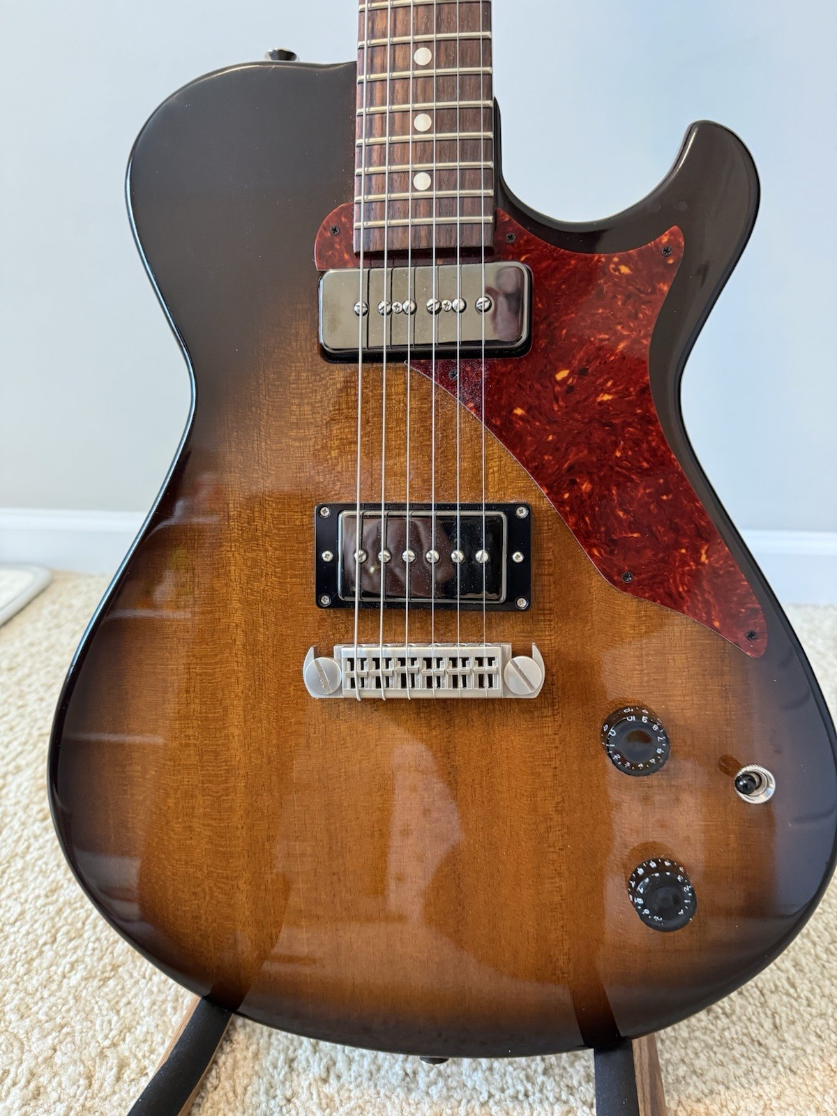 Knaggs Kenai J HP – Fralin noiseless P90s in neck and bridge