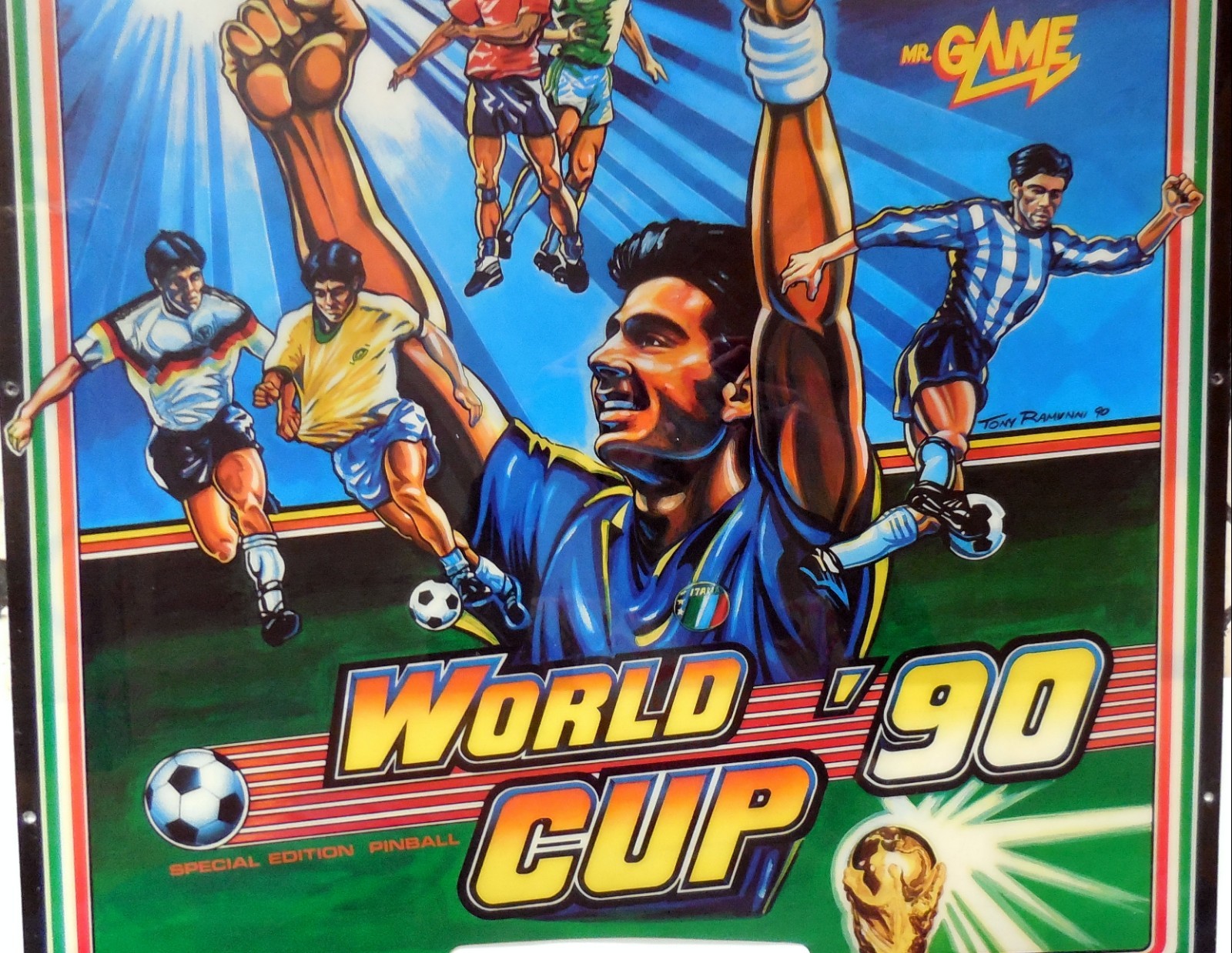VINTAGE GLASS REAR PLASTIC PINBALL GAMES PLASTIC WORLD CUP 90 SOCCER 1980s ITALY
