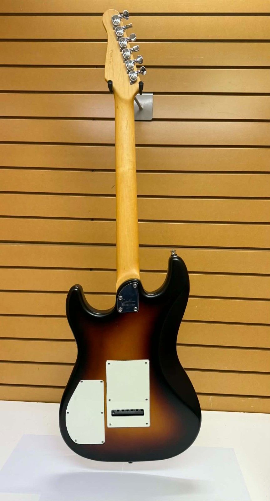 Godin Session/2016/Vb/Electric Guitar/Strat Type/Sunburst Type/Ssh/Synchro Type/