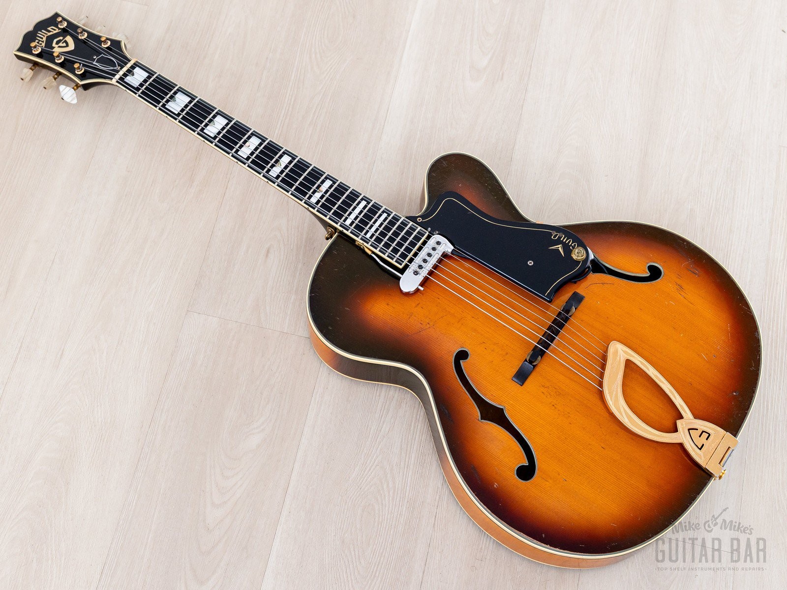 1962 Guild Stuart A-500 Sunburst Vintage Cutaway Archtop w/ DeArmond, Case