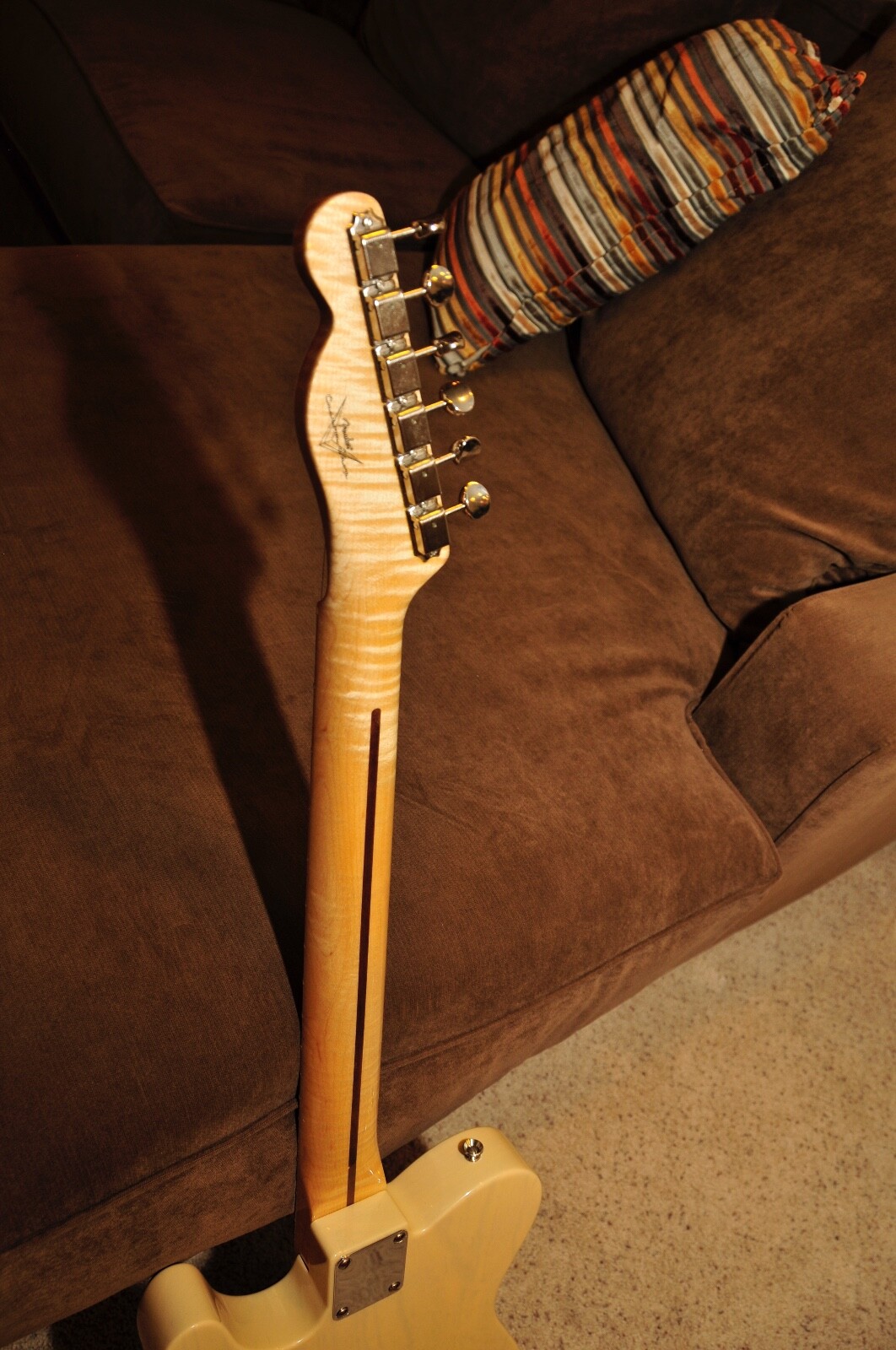Fender Telecaster Custom Shop Reissue 1951 Nocaster – AAA Flame V-Neck