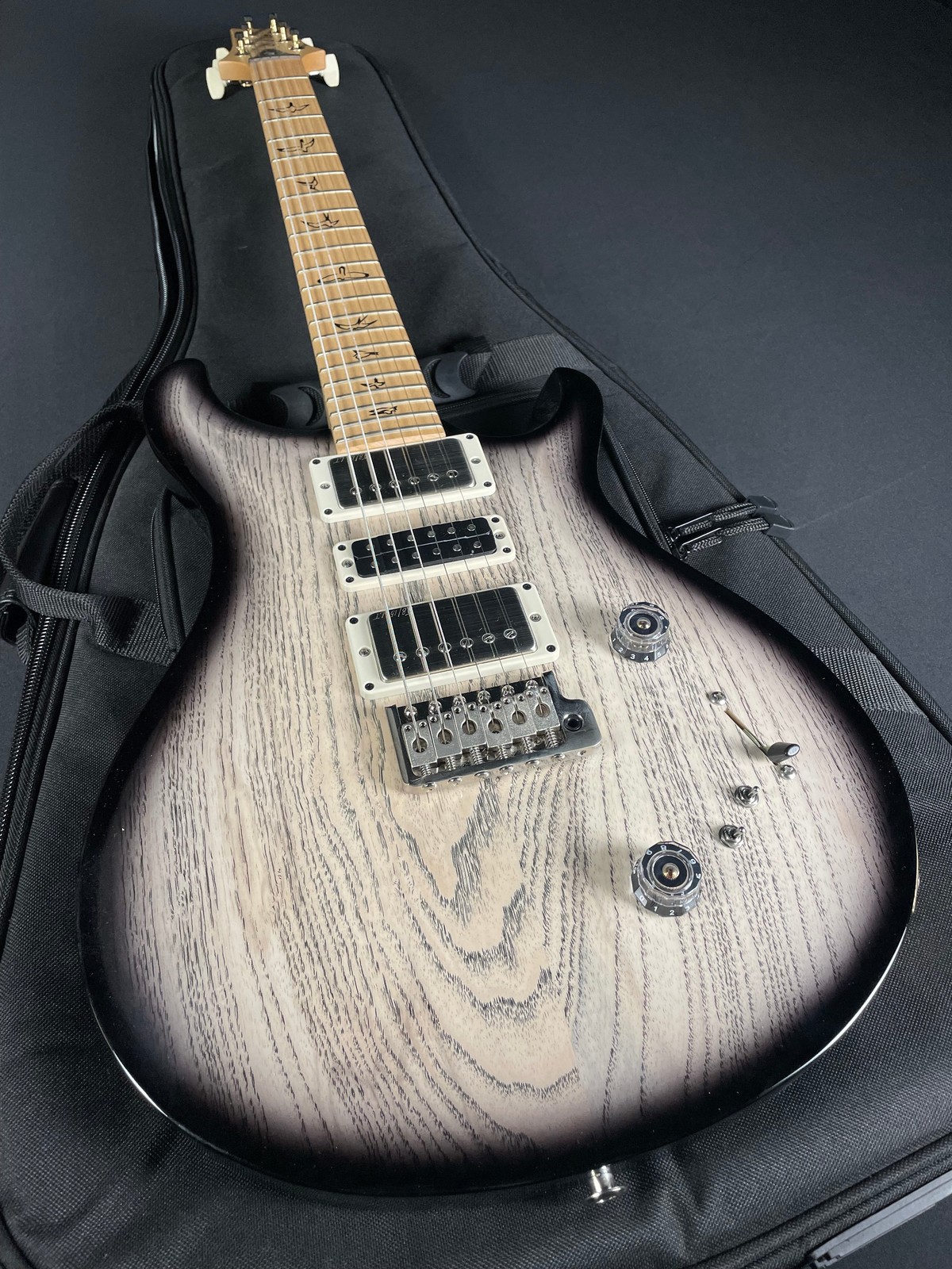 PRS Swamp Ash Special w/Gig Bag – White Doghair Smokeburst