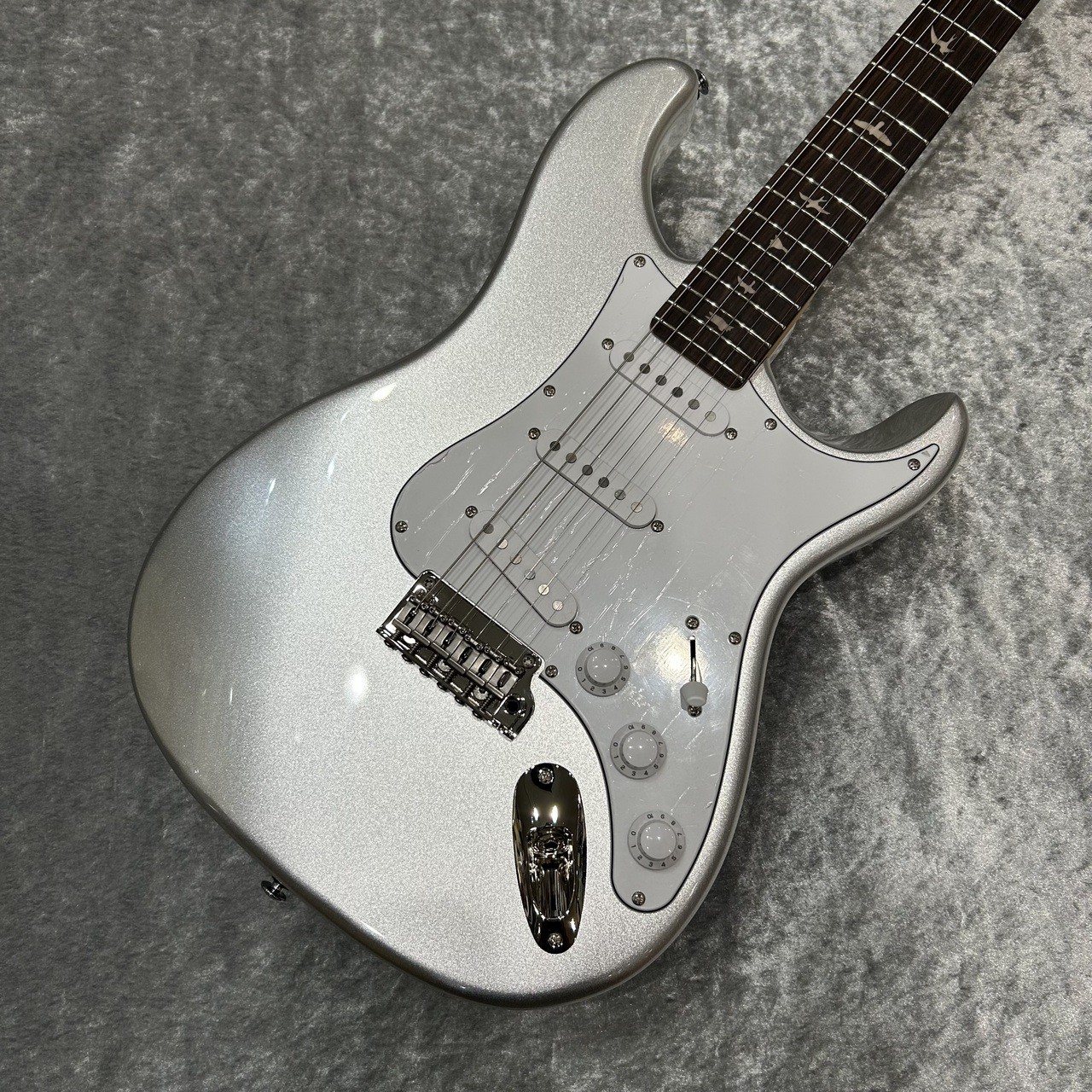 PRS SE Silver Sky Limited Colors Platinum Spark Electric Guitar from Japan