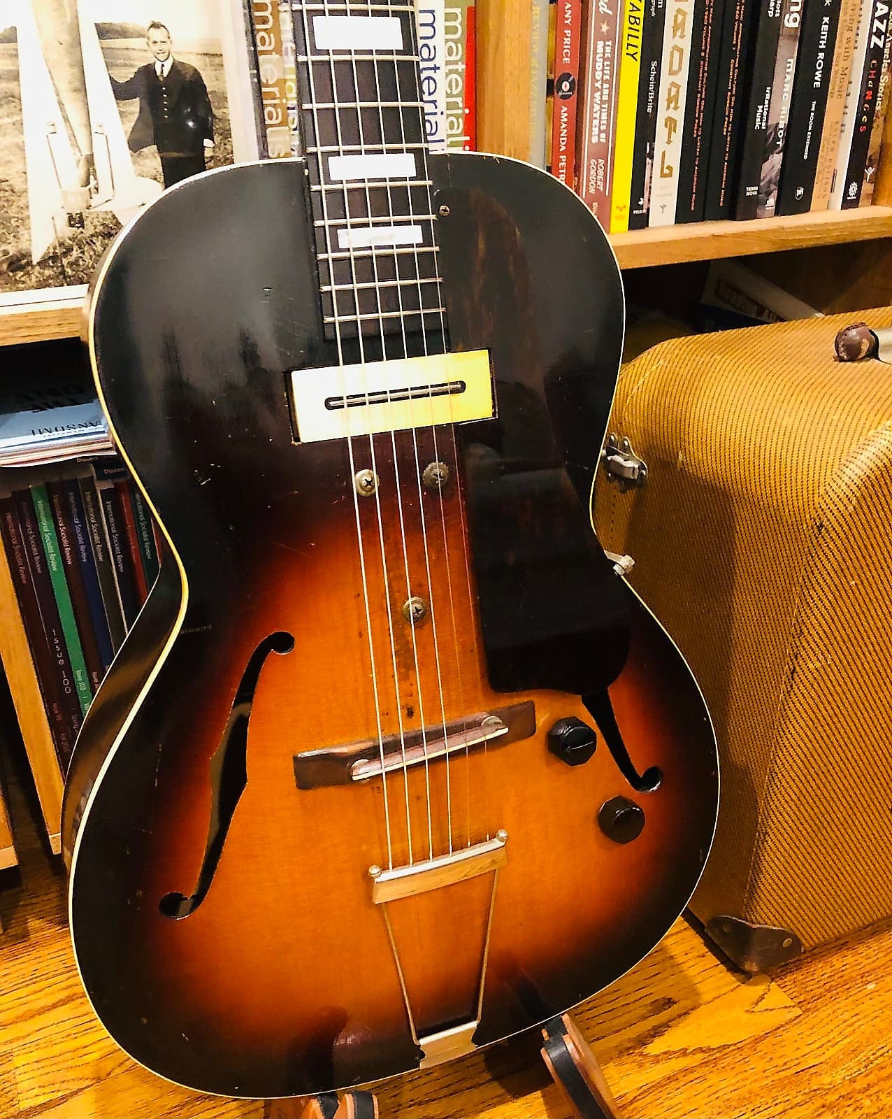 1930s Gibson ES-100 Guitar – Charlie Christian Pickup (Not ES-150 or ES-250)