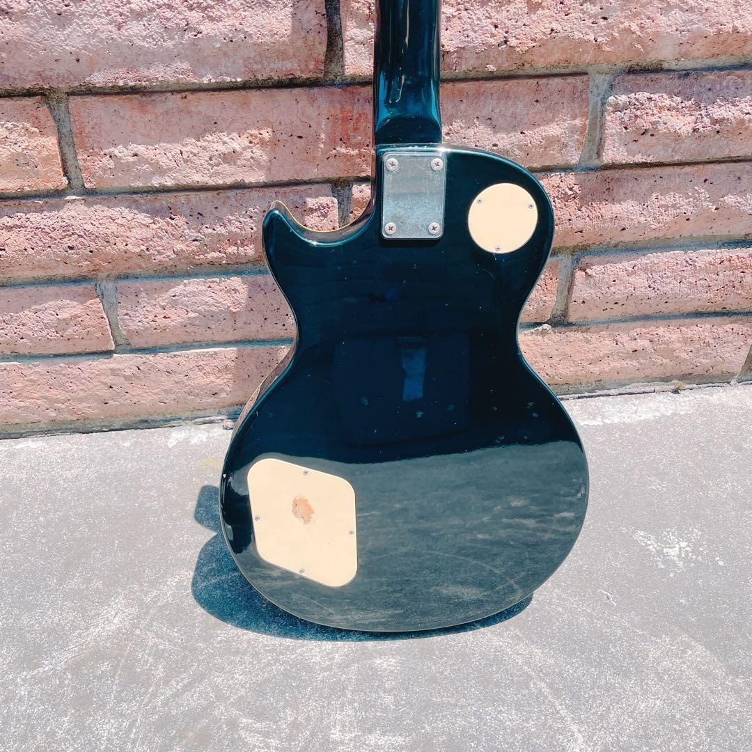 Legend electric guitar black Les Paul Bocchi the Rock