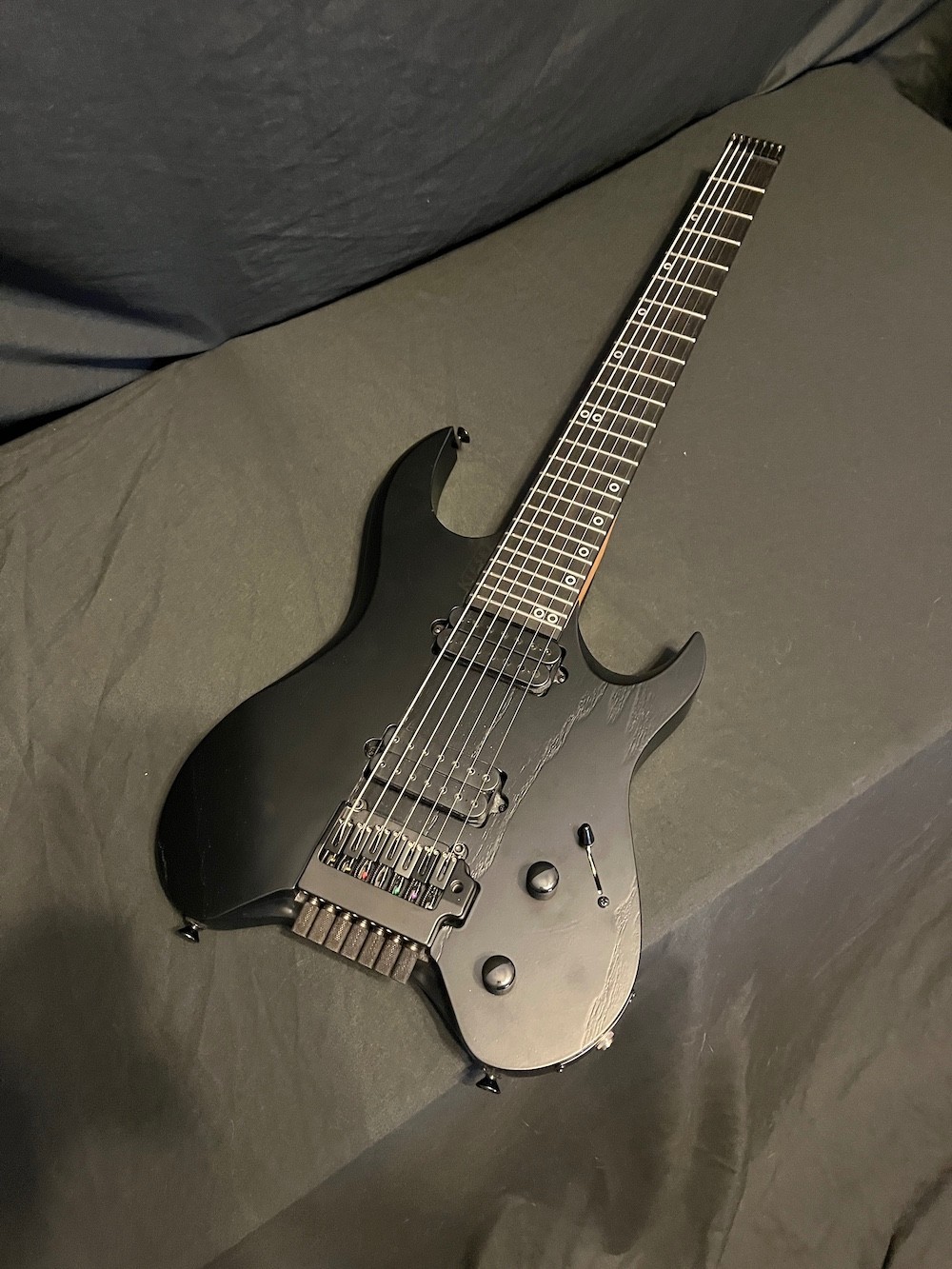 Kiesel Vader 7-String Headless Guitar in Black-Swamp Ash W/Extra Pickup-Case