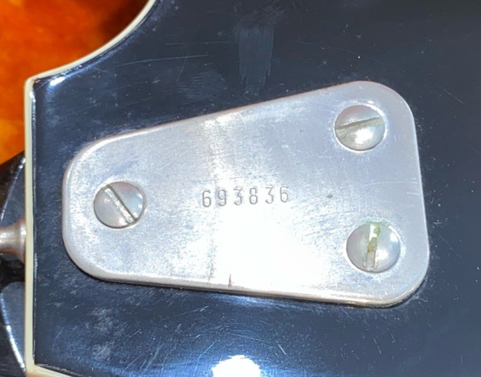 ****READ*** VTG 1966 Hagstrom V 1 Viking Sunburst w/Bigsby Tremlo Original Case