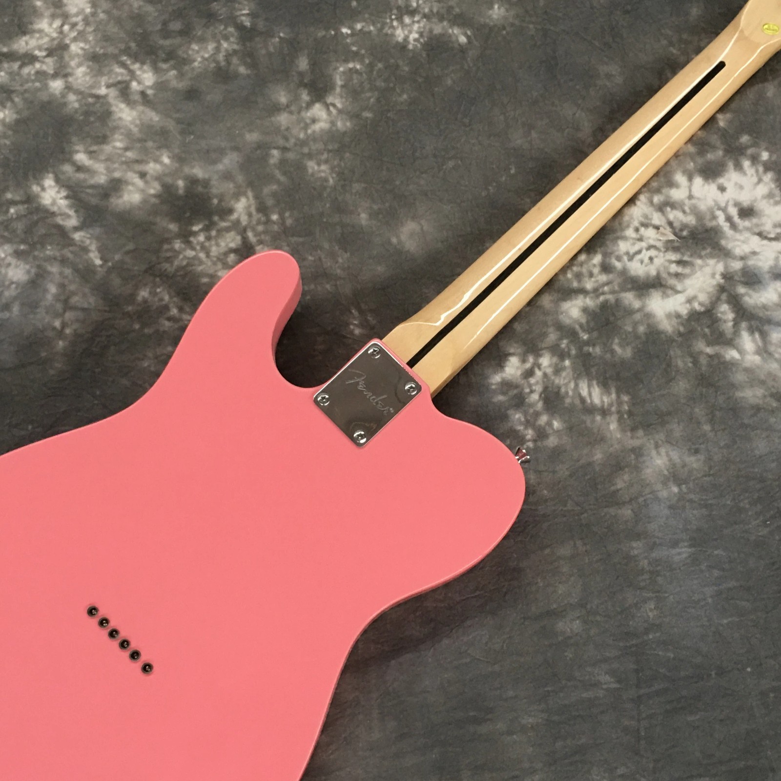 Solid Body Electric Guitar Stainless Steel Rounded Fret Edge SS Pickups Pink