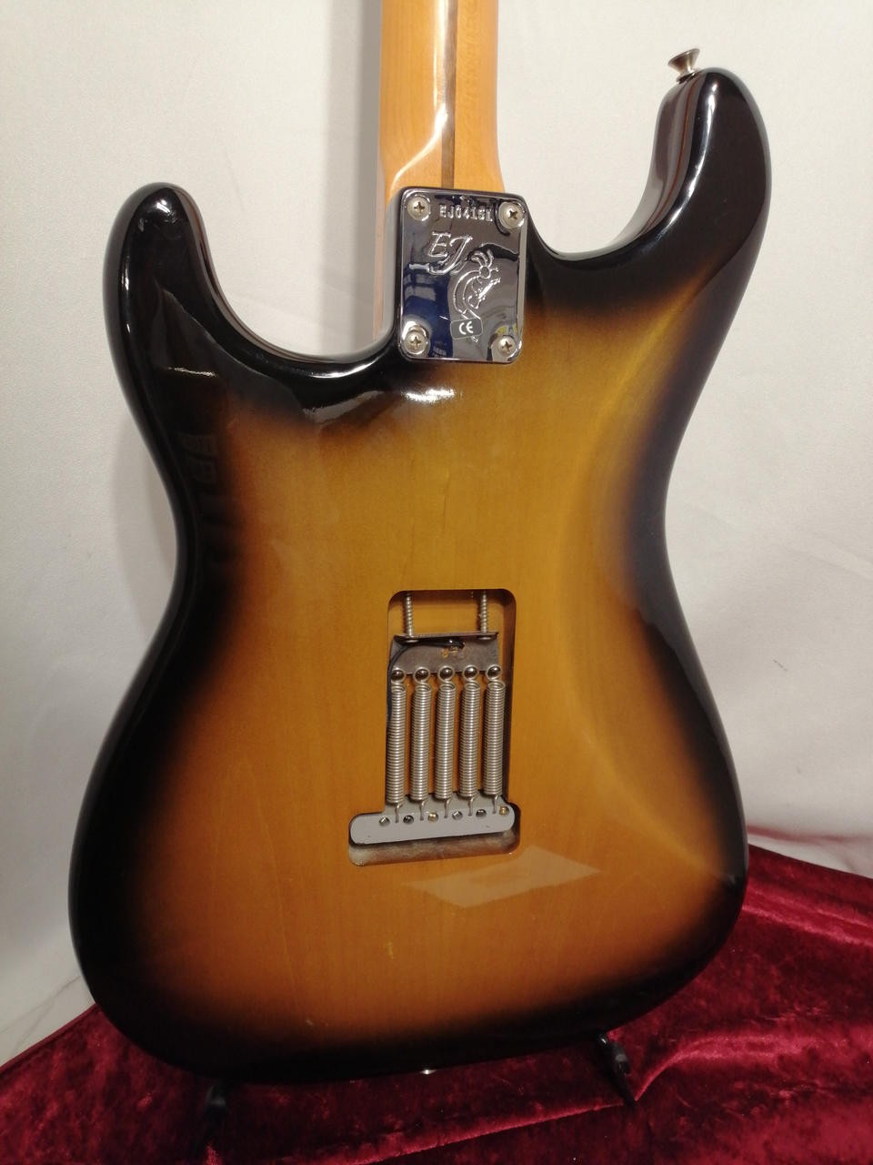 FENDER ERIC JOHNSON ST Electric Guitar