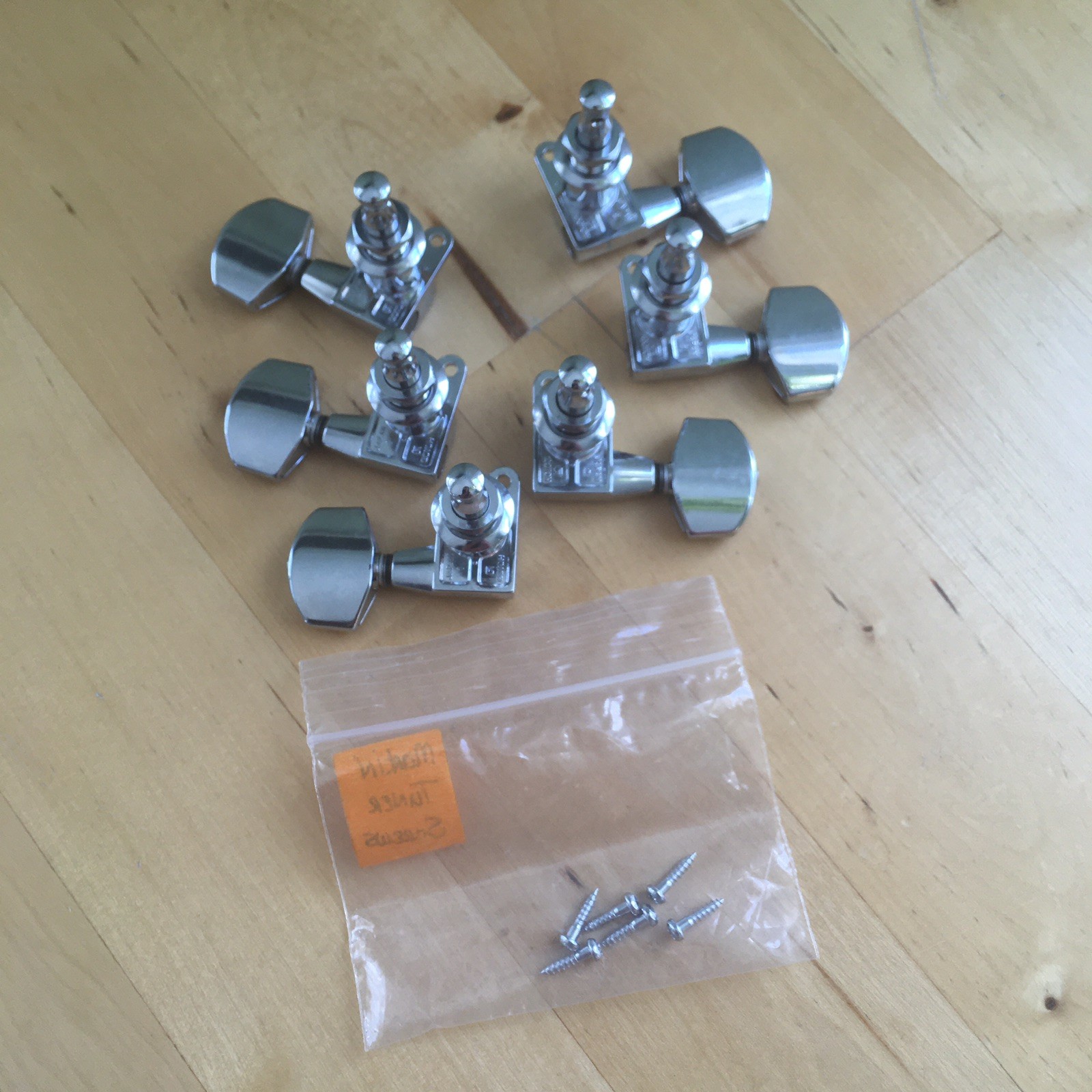 6 Genuine “Martin” Logo Acoustic Guitar Bolt On Chrome Tuners D35 HD28 Low Tab