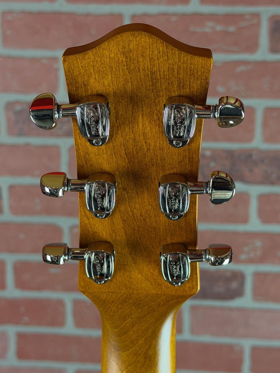 Godin 5th Avenue Jumbo P90 Hollow-Body Electric Guitar – Harvest Gold