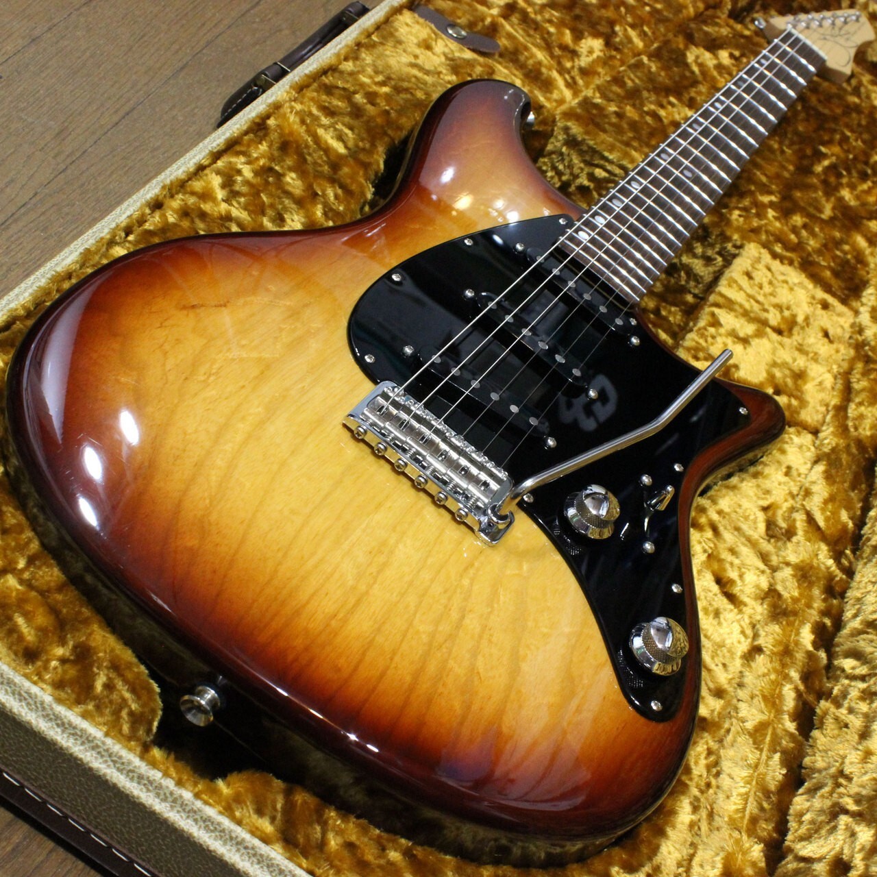 John Page Guitars The Ashburn Custom Ice Tea Burst ST Type 2018 Electric Guitar