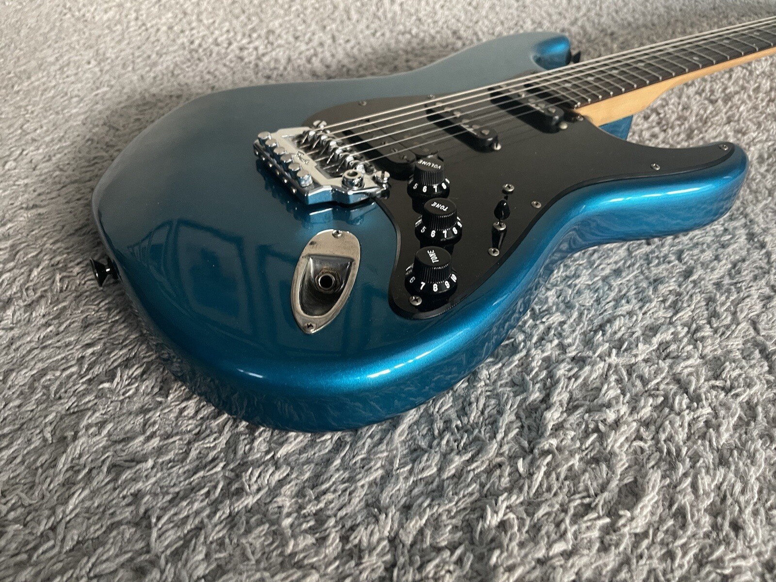 Fender Contemporary Stratocaster 1986 MIJ Japan Lake Placid Blue System 1 Guitar