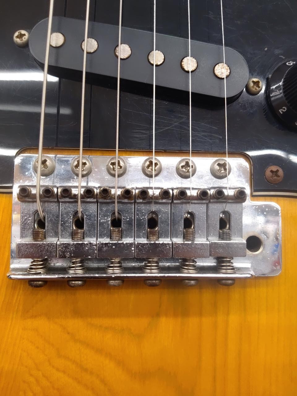 Tokai SS-36 Silver Star 3 Tone Sunburst ST Type Electric Guitar Used Product