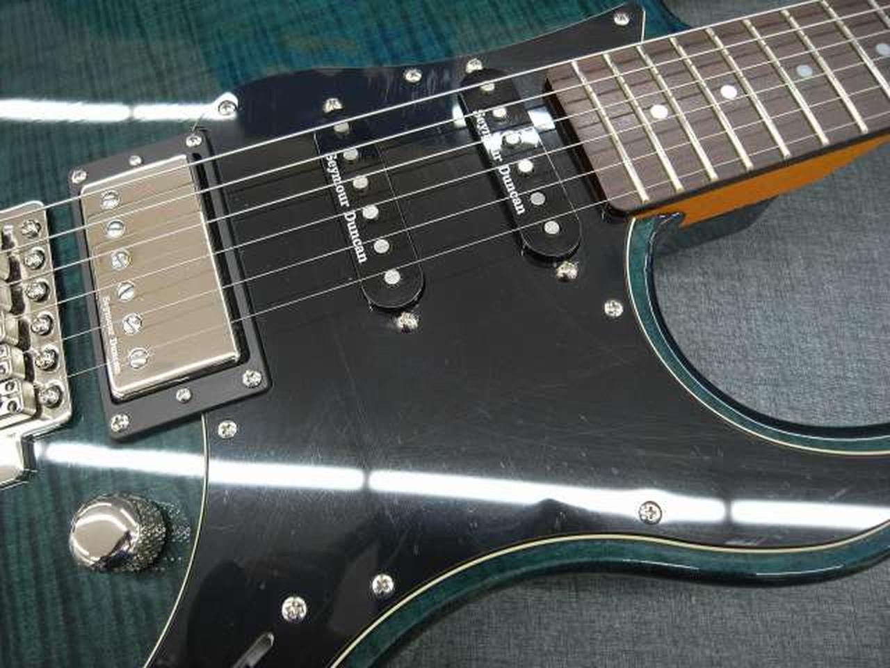 YAMAHA PAC612VIIFM Stratocaster-type Electric Guitar-01