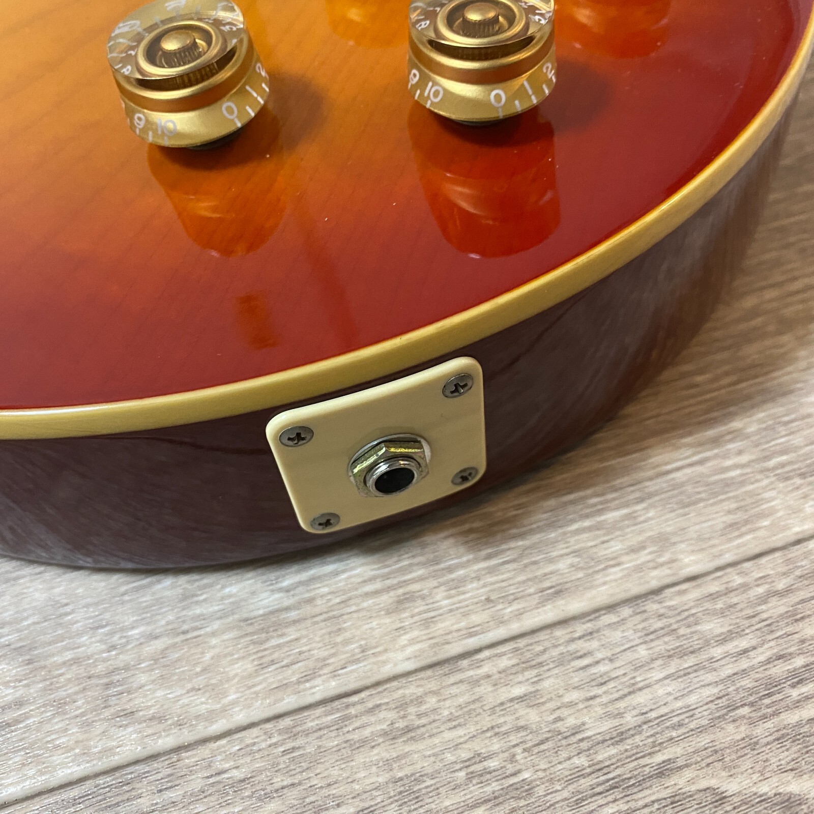 Orville By Gibson Electric Guitar Les Paul Stand Cherry Sunburst LPS-75 Used