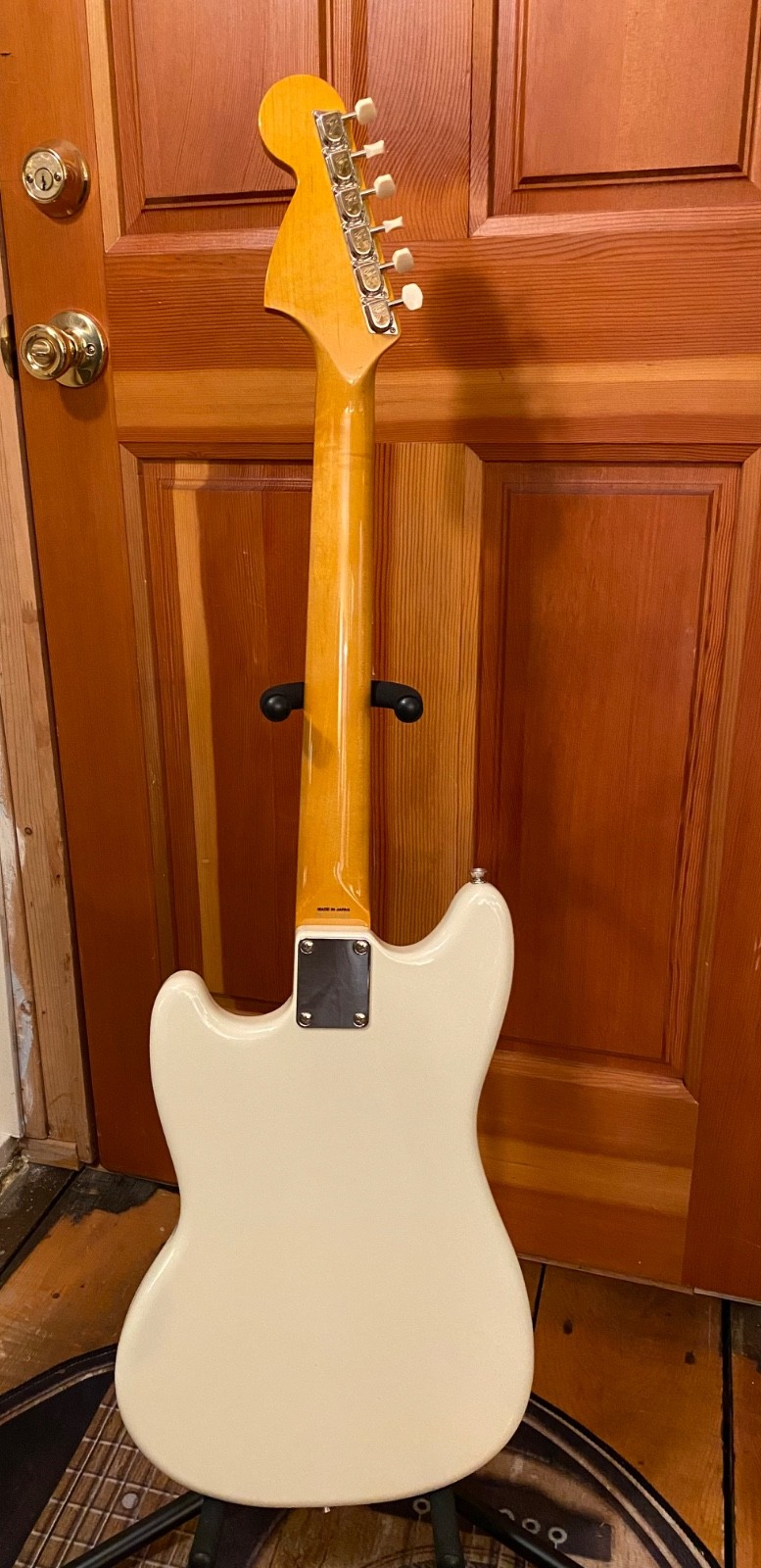 2010 Fender Made In Japan Mustang 65 vintage reissue offset guitar jaguar