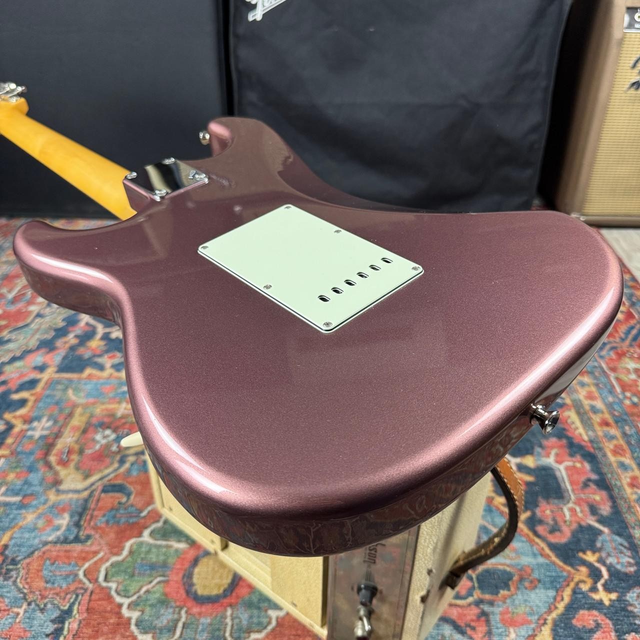 Fender Hybrid 60’s Stratocaster Burgundy Mist Metallic – 2018